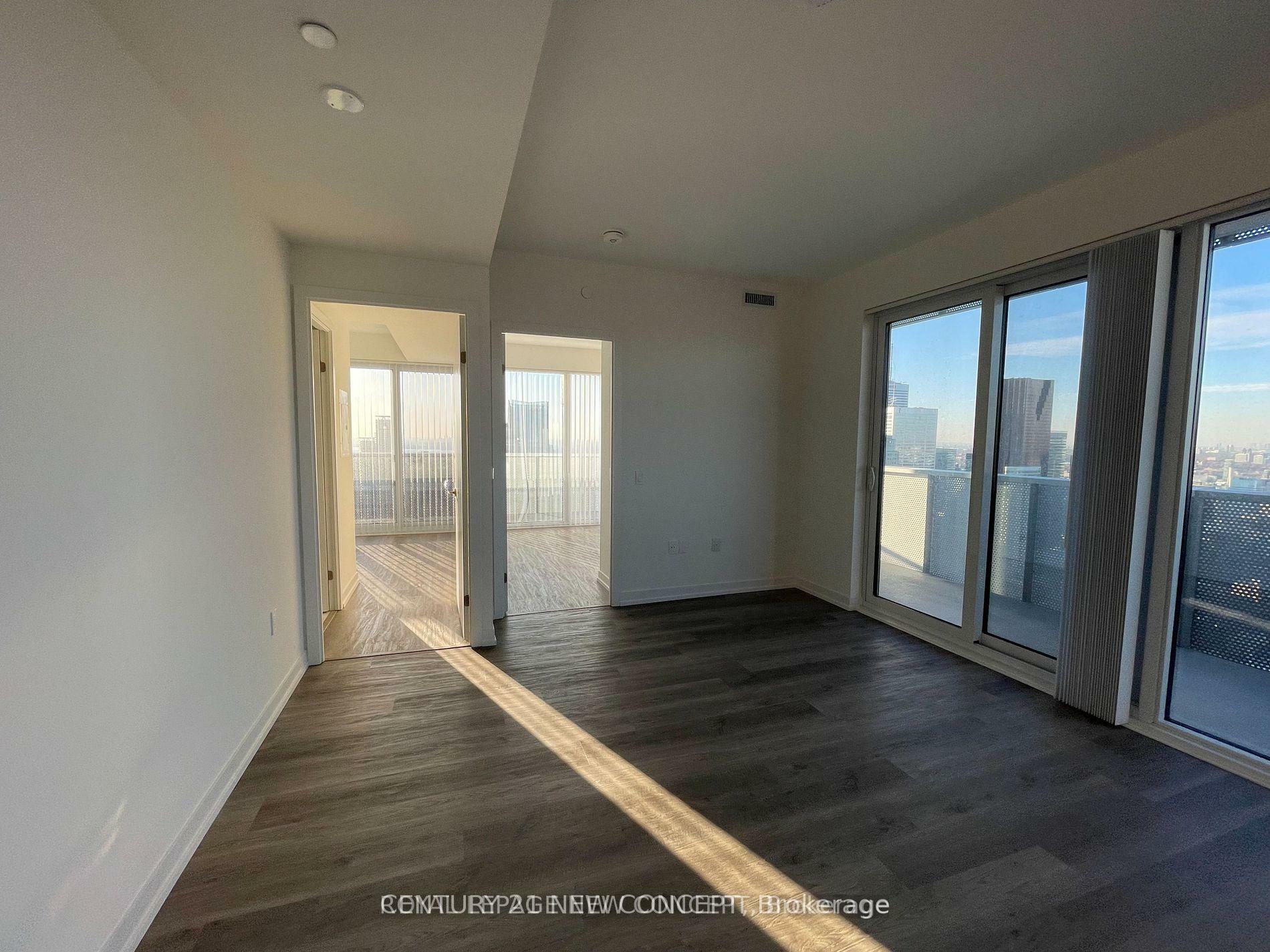 Photo de la propriété: 55 Cooper Street 7601 ON M5E 0G1