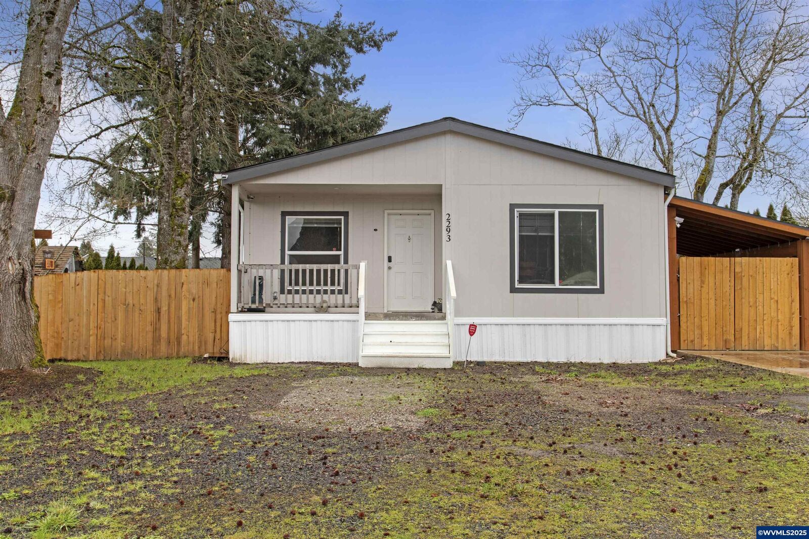 3 bed Salem home for sale: 2293 47th Av, Salem, OR 97305