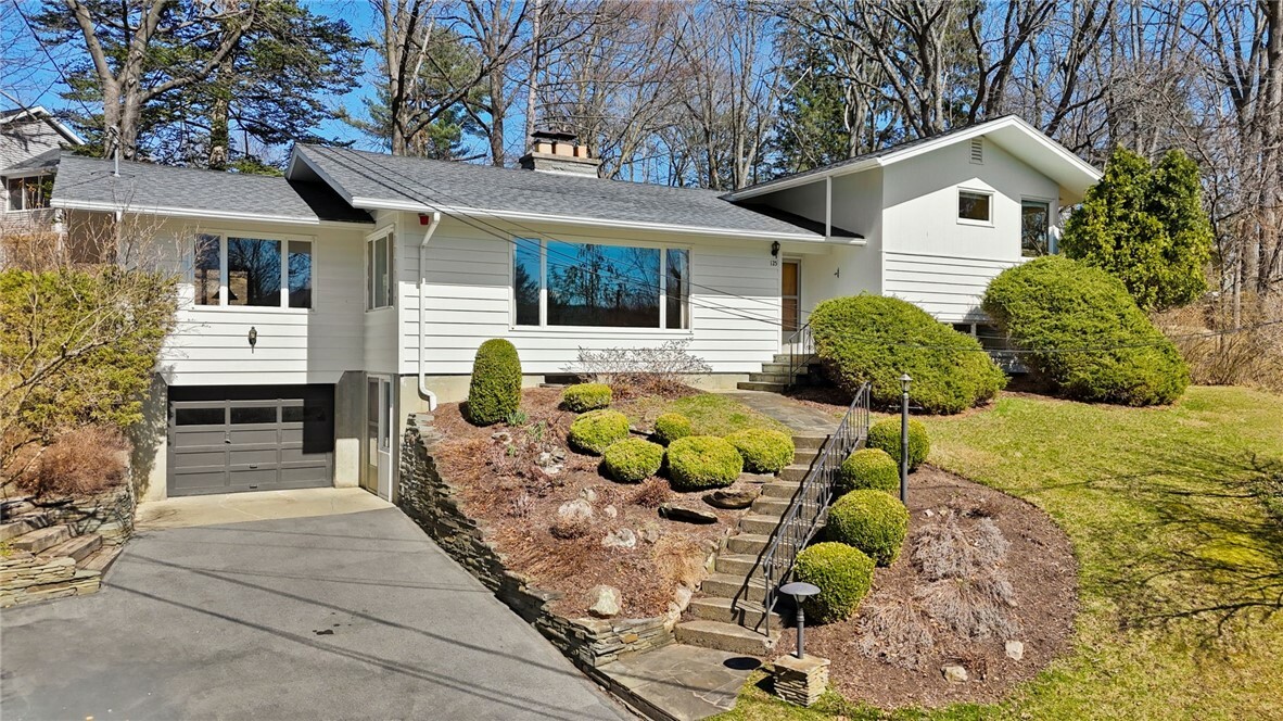 Property Photo:  125 Eastwood Terrace  NY 14850 