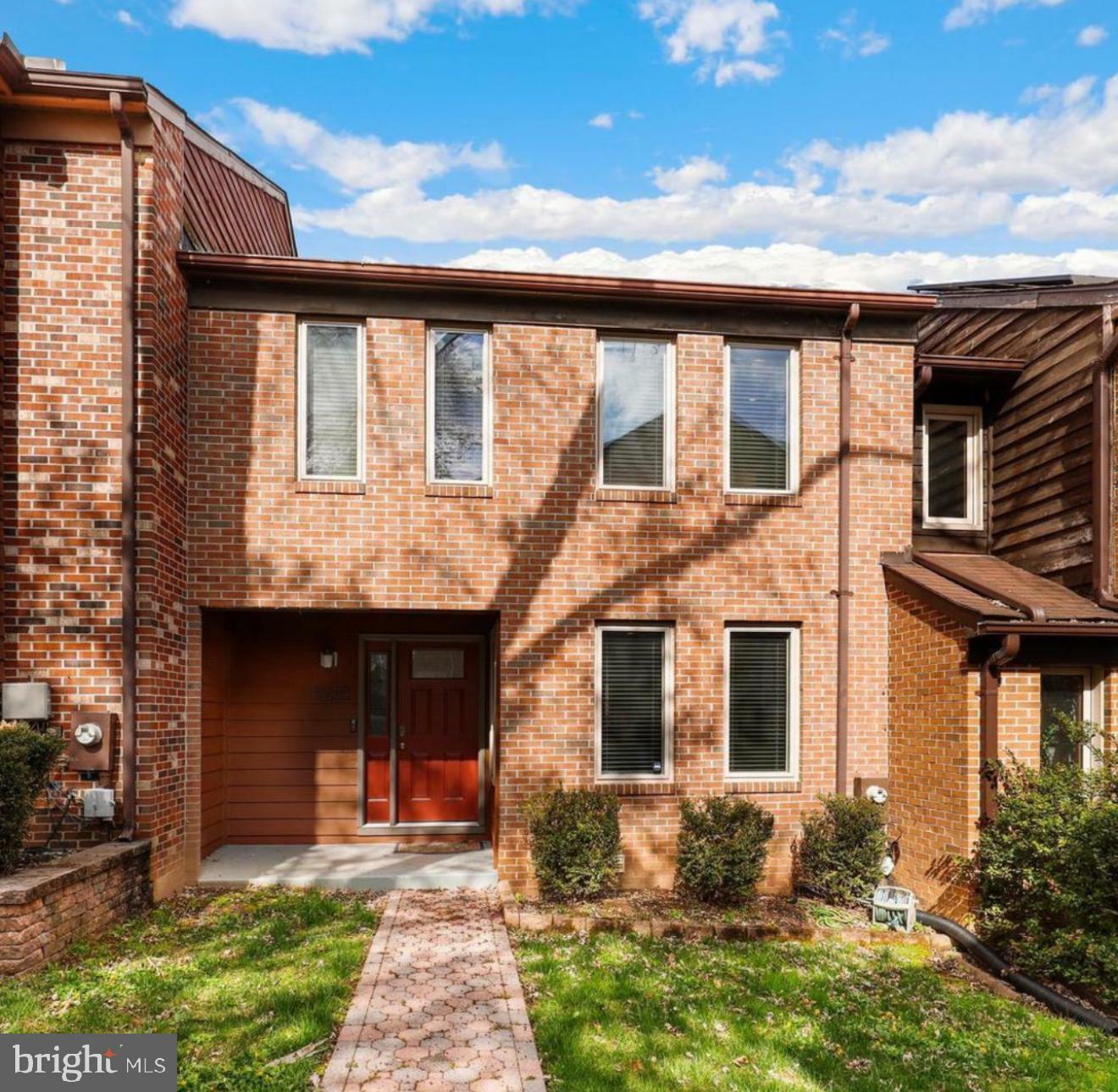 Property Photo: 9475 Clocktower Lane MD 21046
