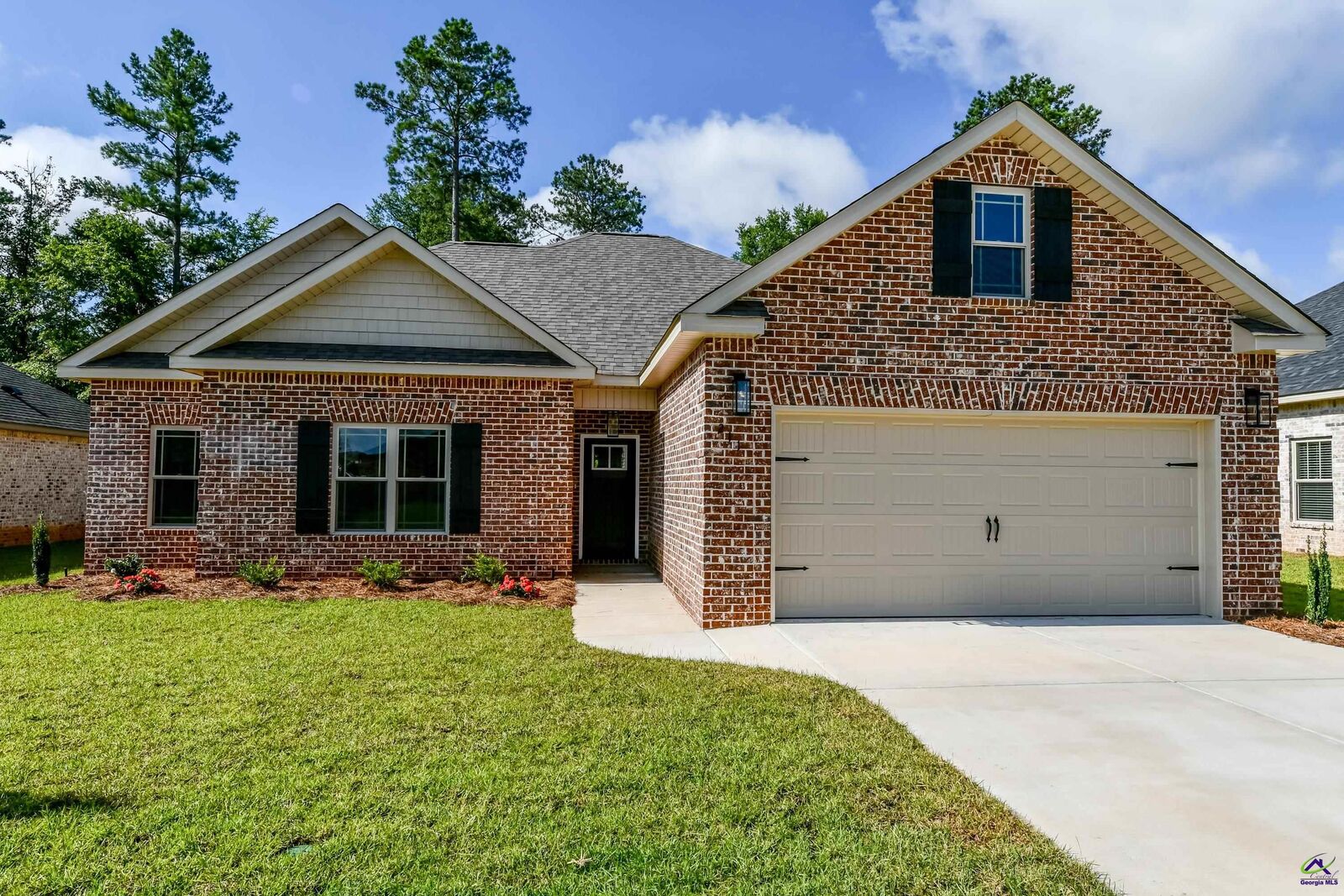 Property Photo: 211 Willowbrook Lane GA 31047