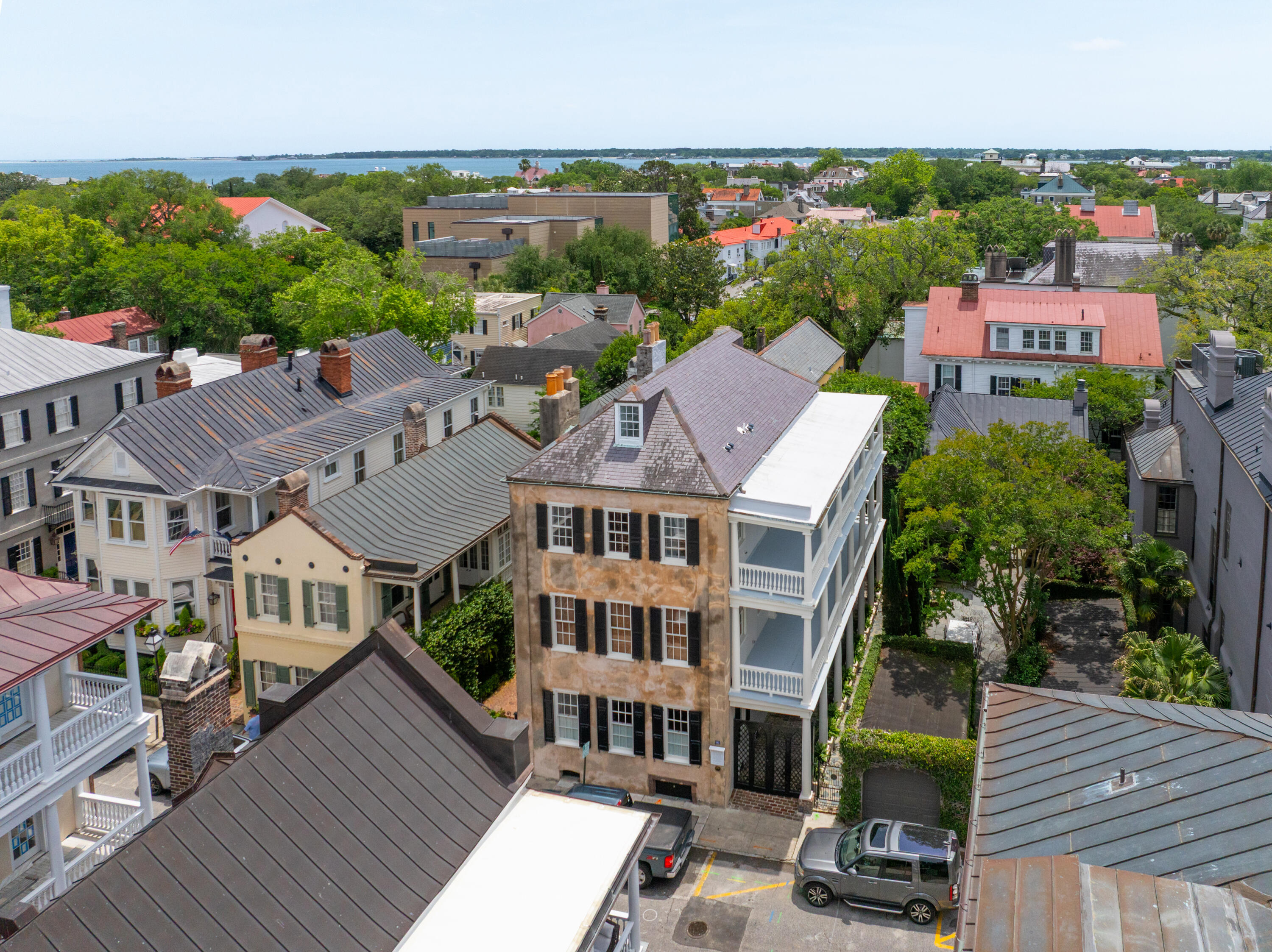 Property Photo: 61 Tradd Street SC 29401
