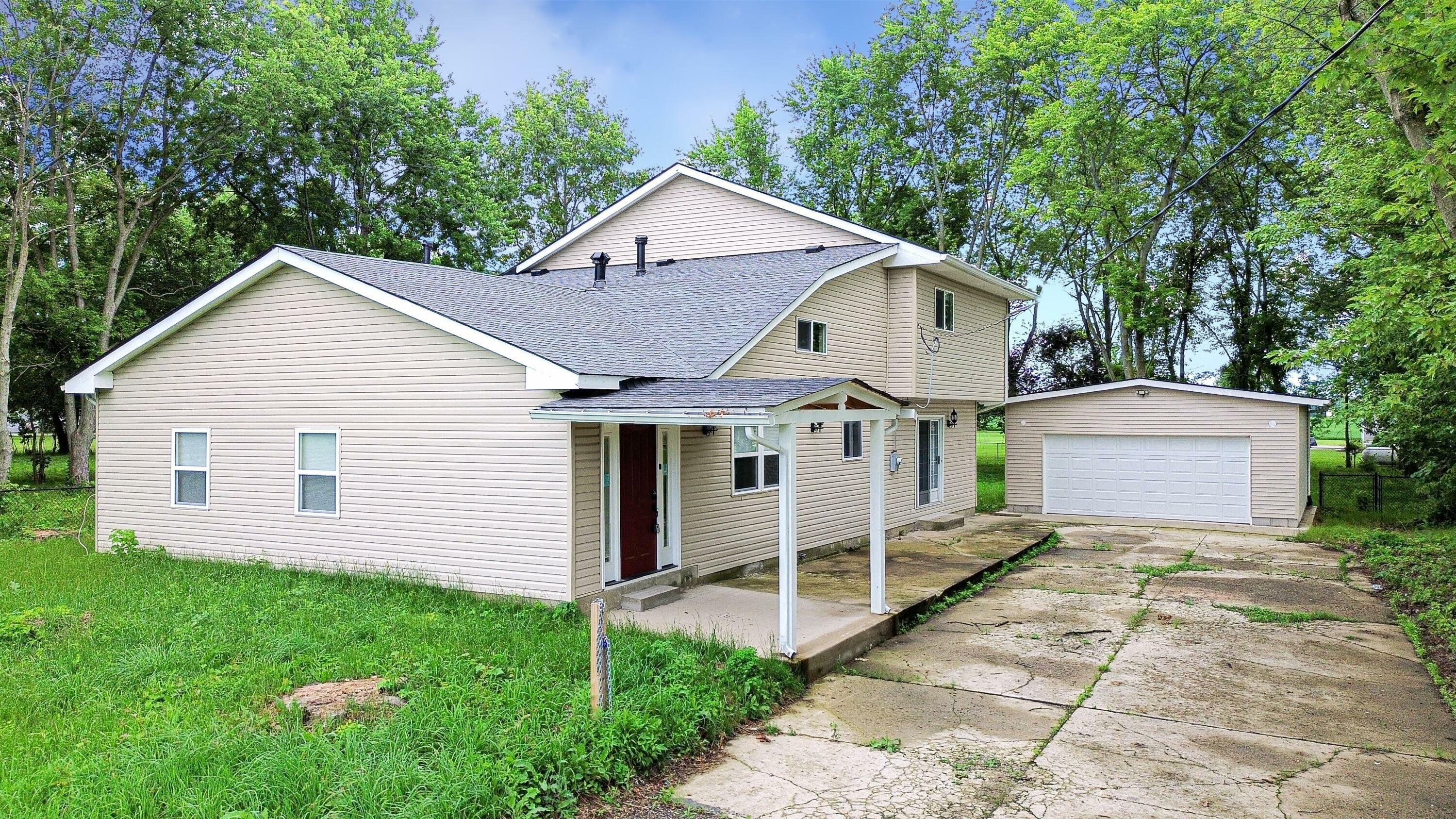 58 Blueview SW Drive  Etna OH 43068 photo