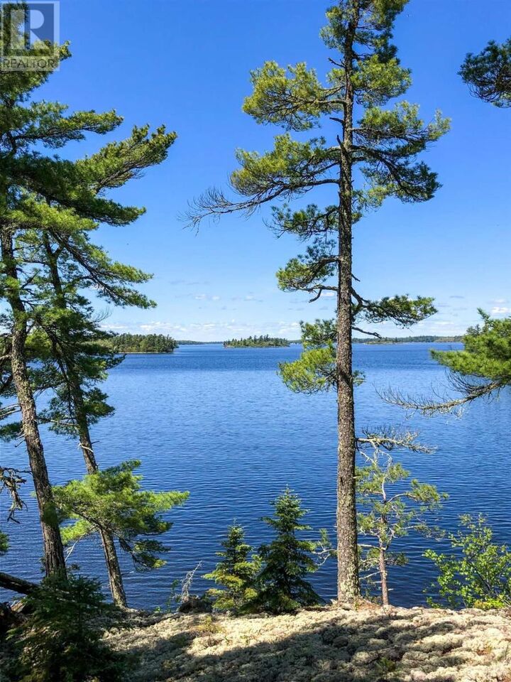 Property Photo:  5 Hay Island, Lake Of The Woods  ON P0X 1H0
