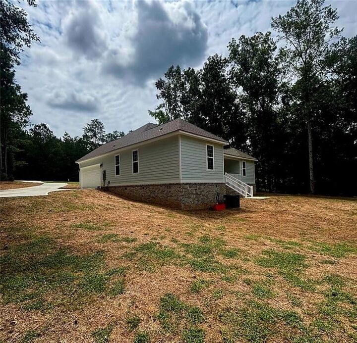 Property Photo:  150 Crystal Ridge Drive  GA 31061 