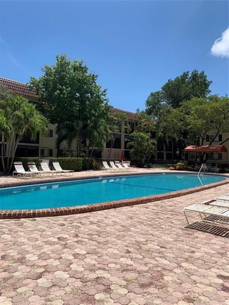 259 S Cypress Rd 529  Pompano Beach FL 33060 photo