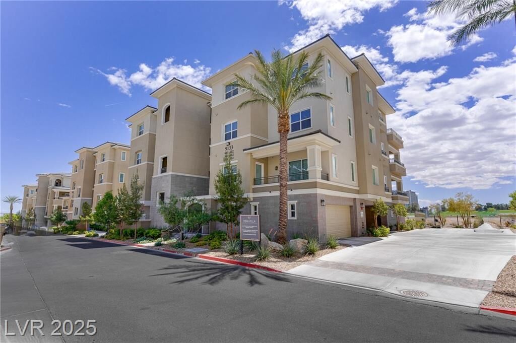 Property Photo:  9133 Las Manaitas Avenue 201  NV 89144 