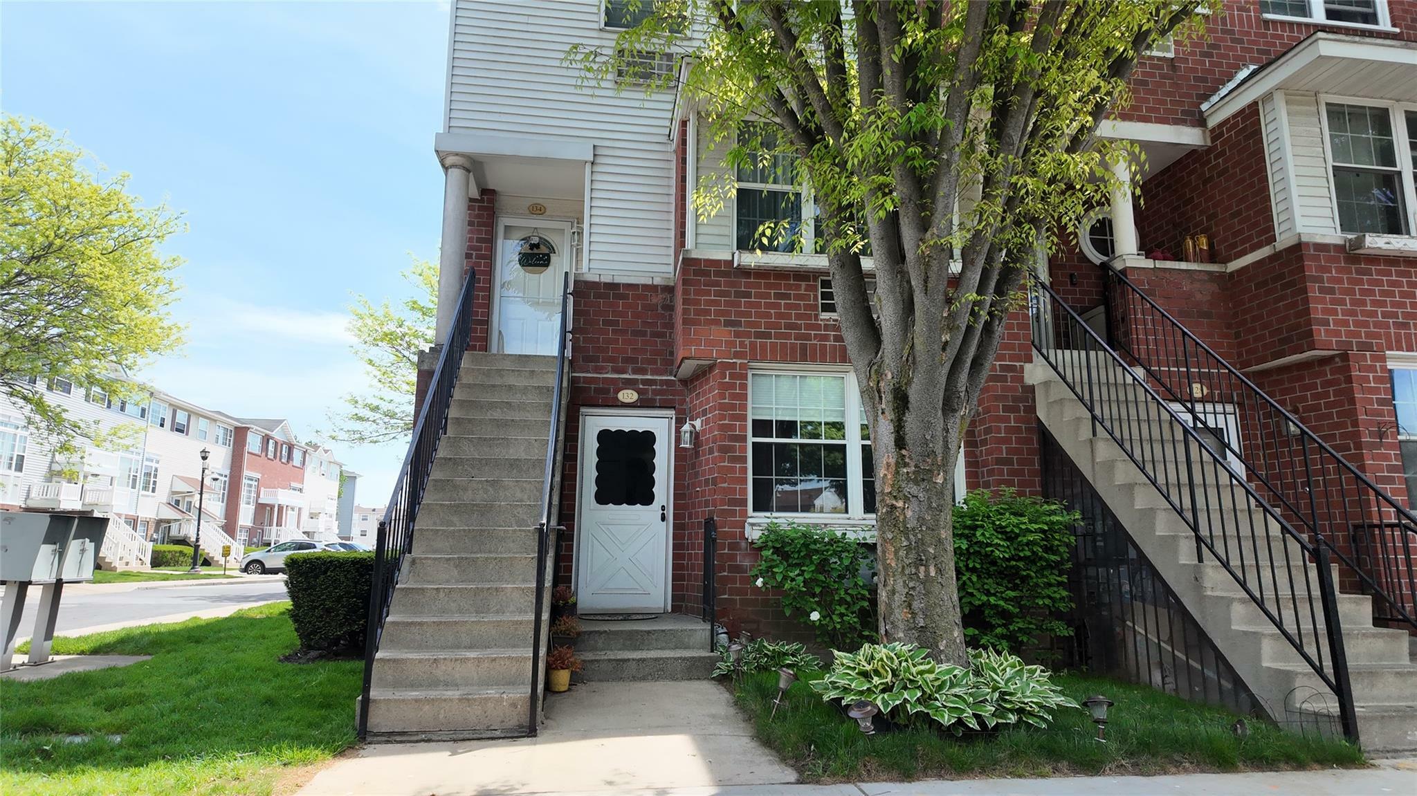 Property Photo:  132 Sunset Boulevard 11132  NY 10473 