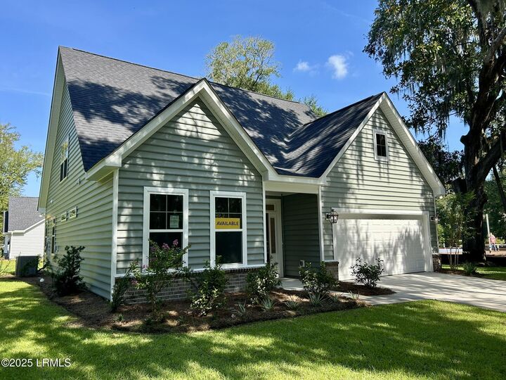 Property Photo:  1 Alumni Road  SC 29907 