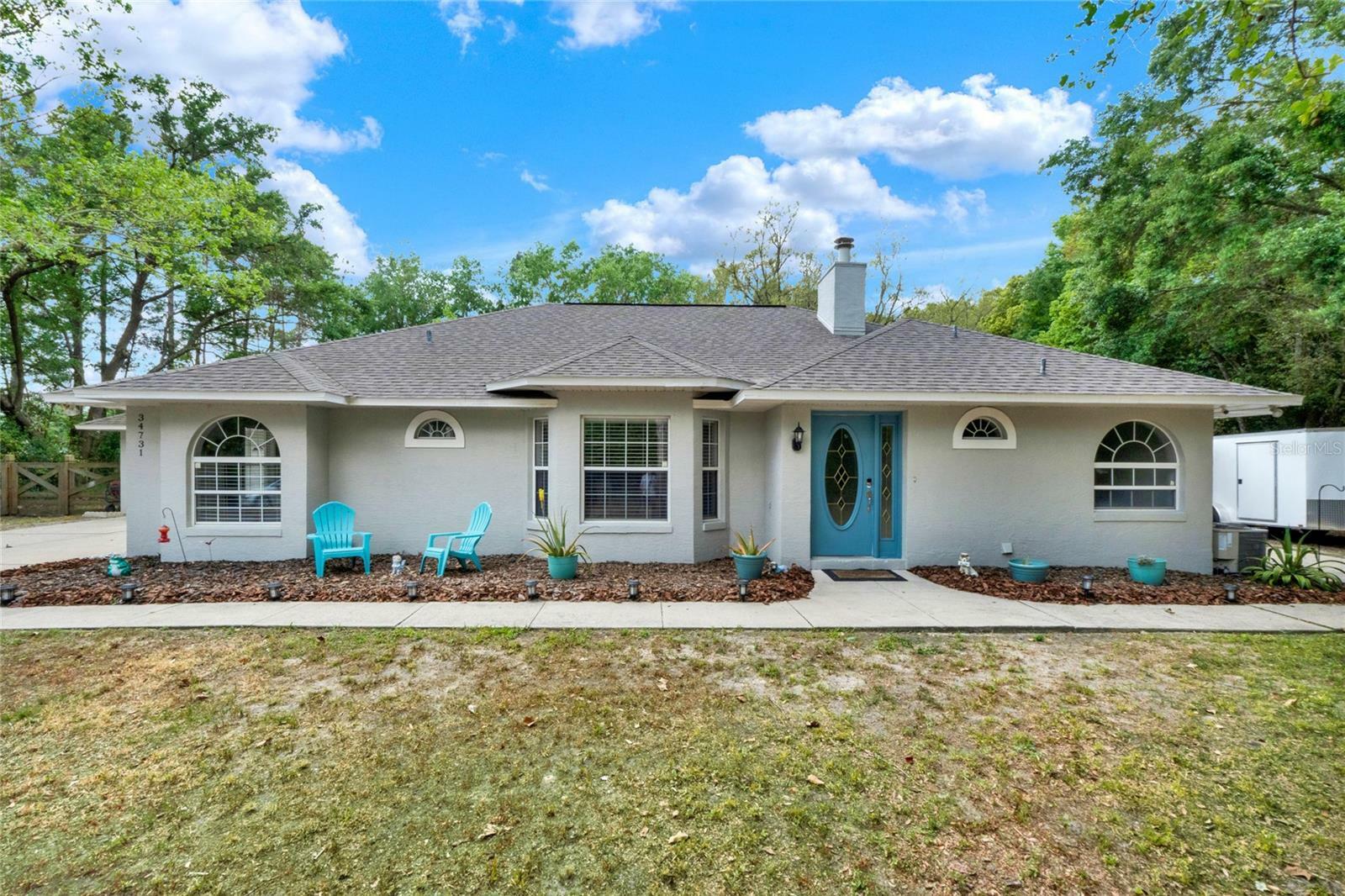 Property Photo: 34731 Estes Road FL 32736