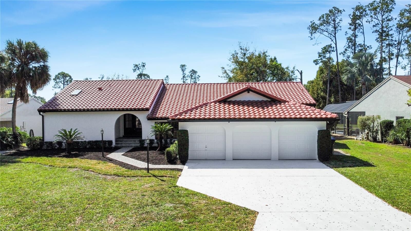 Property Photo:  6790 Edgeworth Drive  FL 32819 