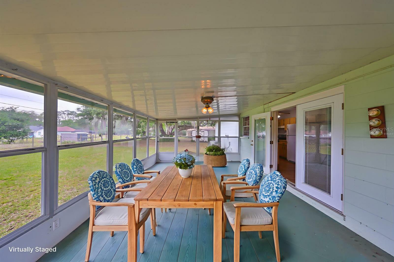 Property Photo: 9210 Lehall Square W FL 33810