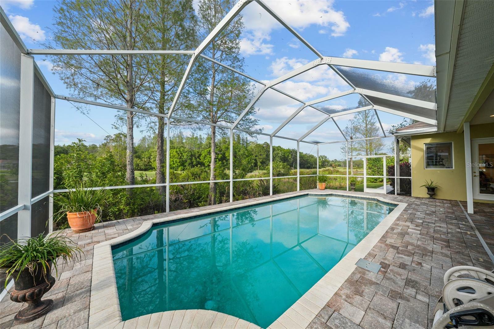 Property Photo: 11815 Marblehead Drive FL 33626