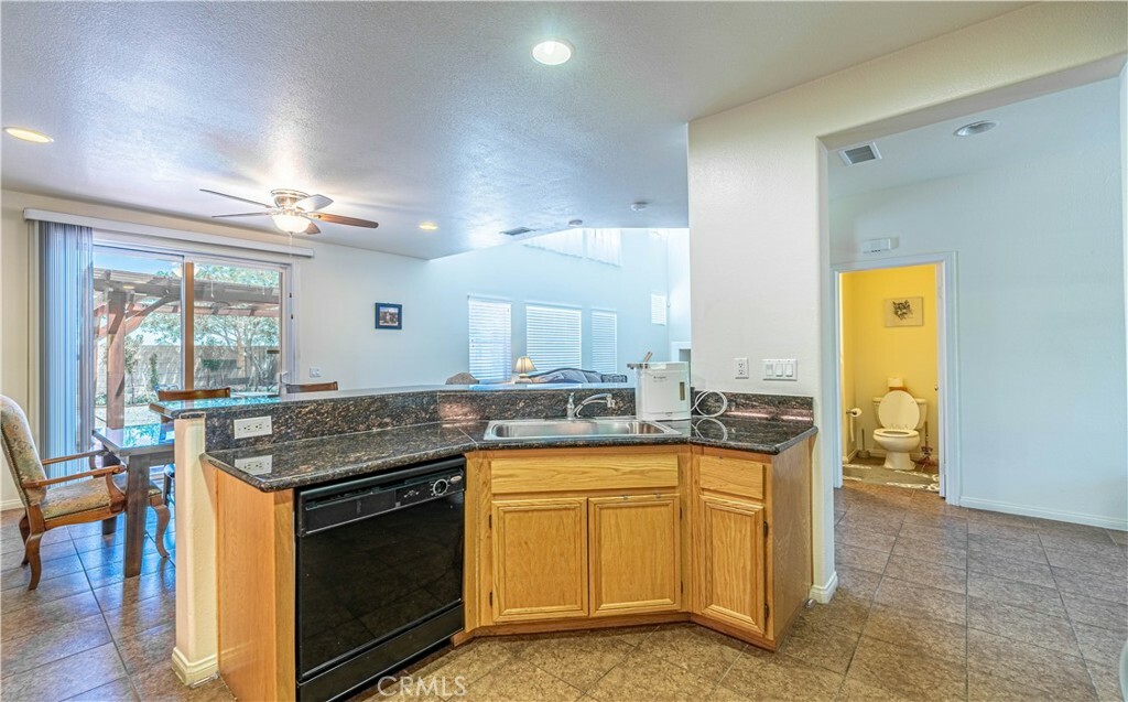 Property Photo: 43660 32nd Street E CA 93535