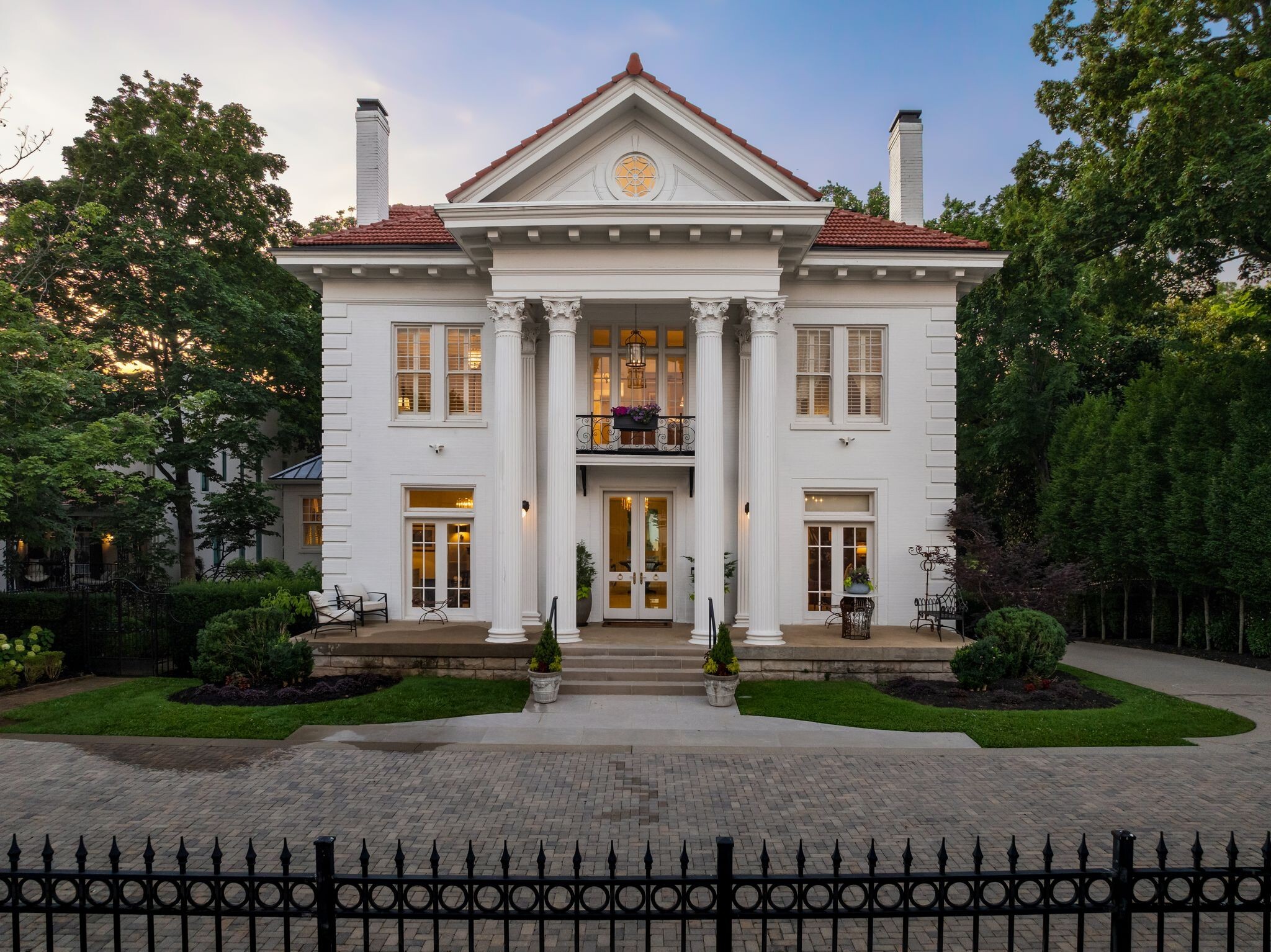 3728 West End Ave  Nashville TN 37205 photo