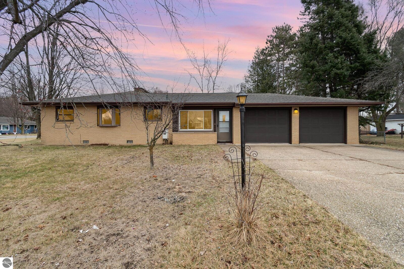 Property Photo: 411 W Third MI 48624