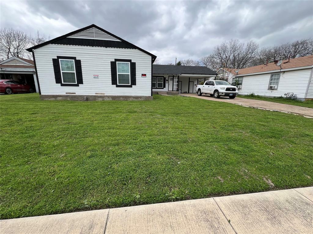 Property Photo: 205 NE 22nd Street TX 75050