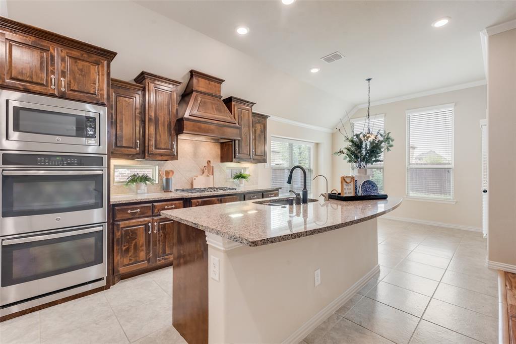 Property Photo: 9836 Arctic Drive TX 75035