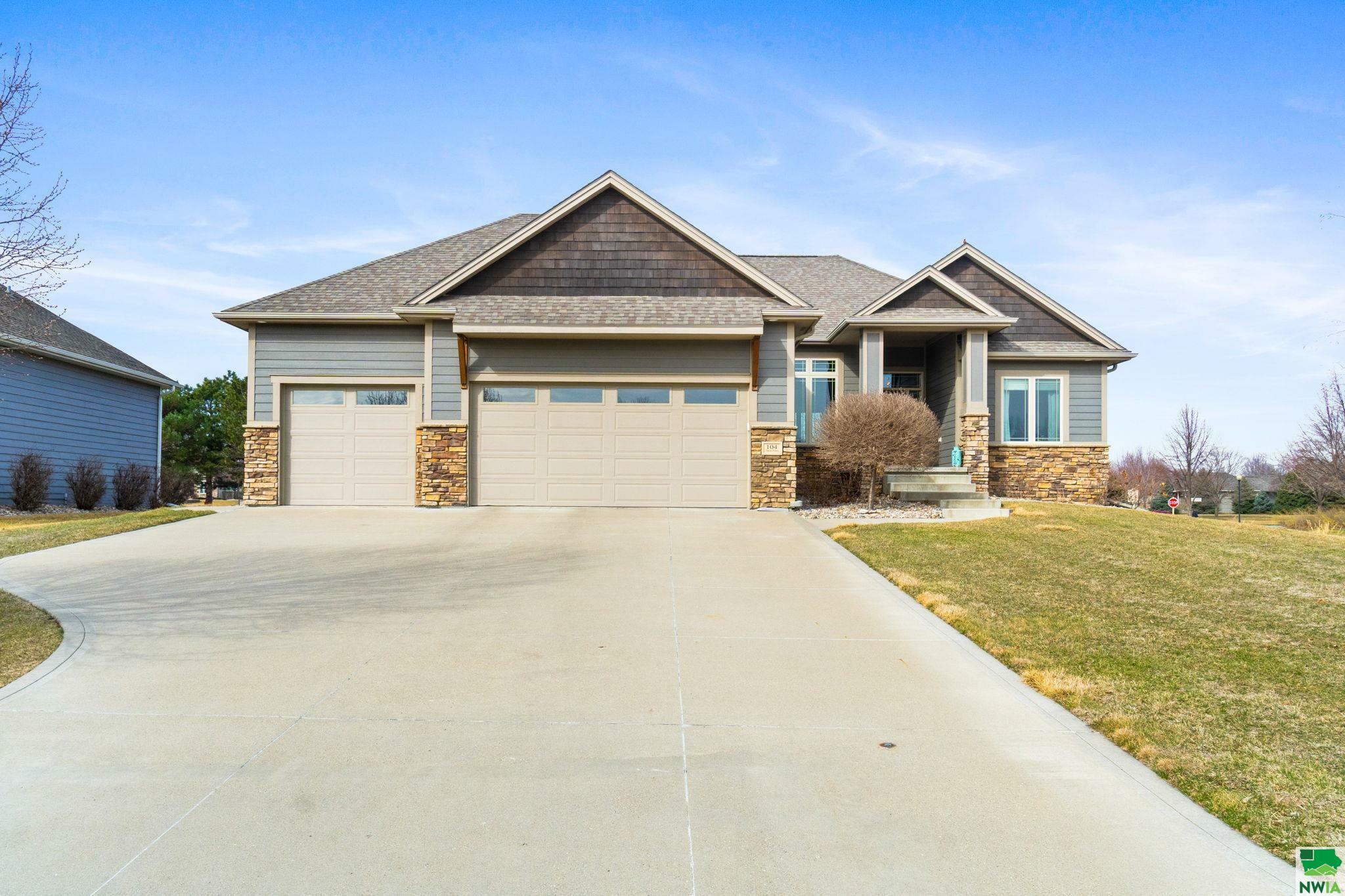 Property Photo: 104 Teton Pines Ct SD 57049