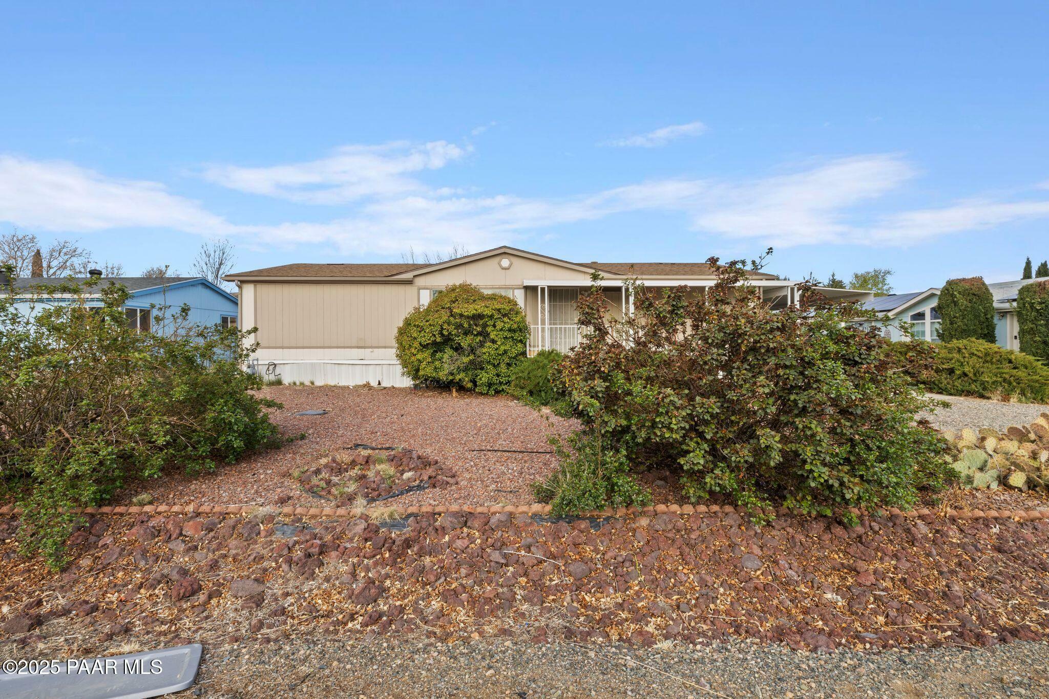 Property Photo: 3044 N Kings Highway AZ 86314