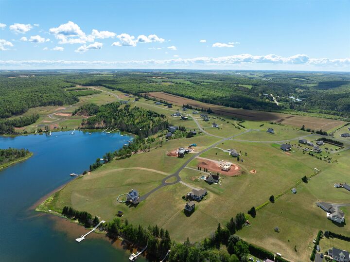 Photo de la propriété:  C-11 Forest View Crt  PE C0A 1E0 