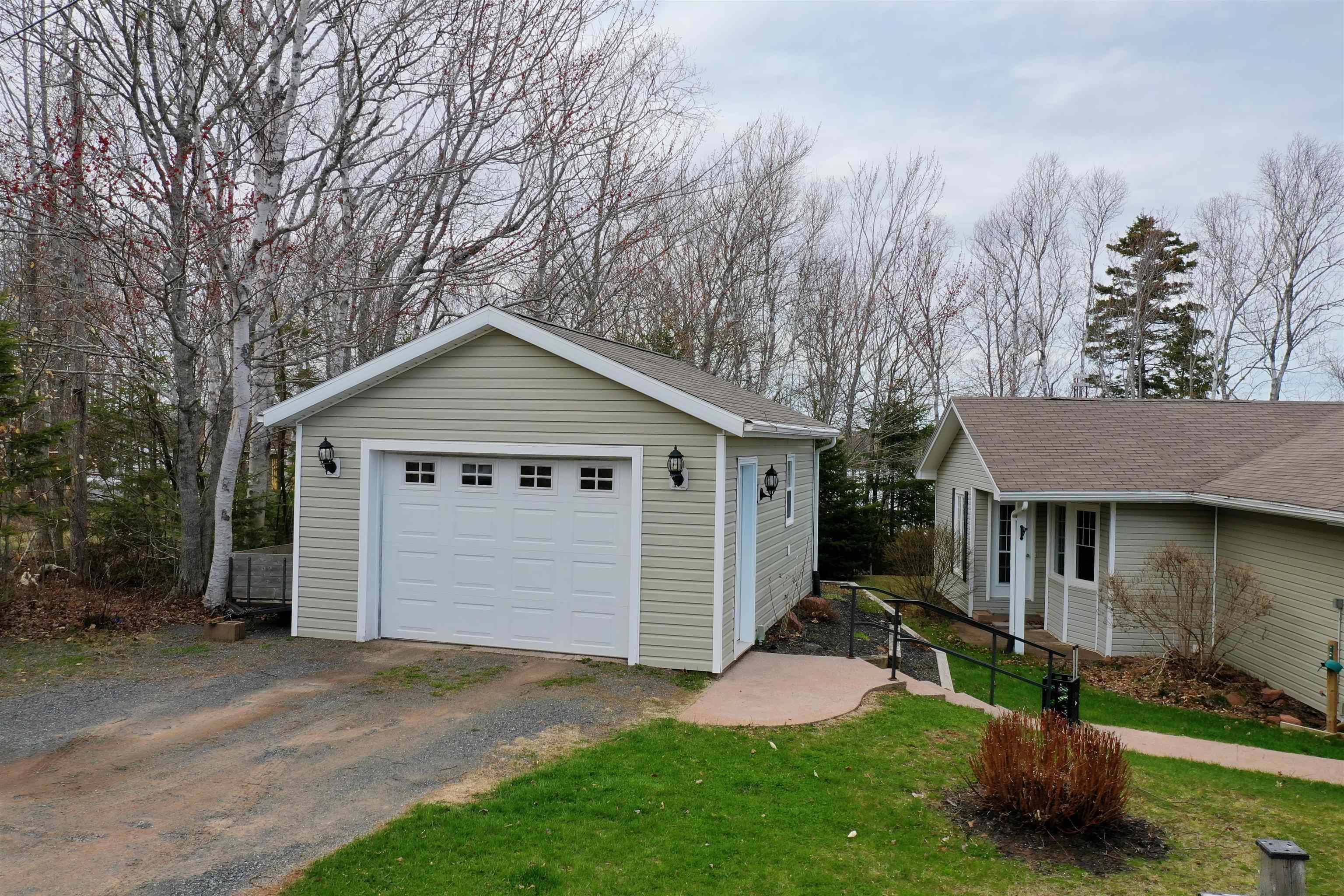 Property Photo: 76 Cottage Lane PE C0A 1R0