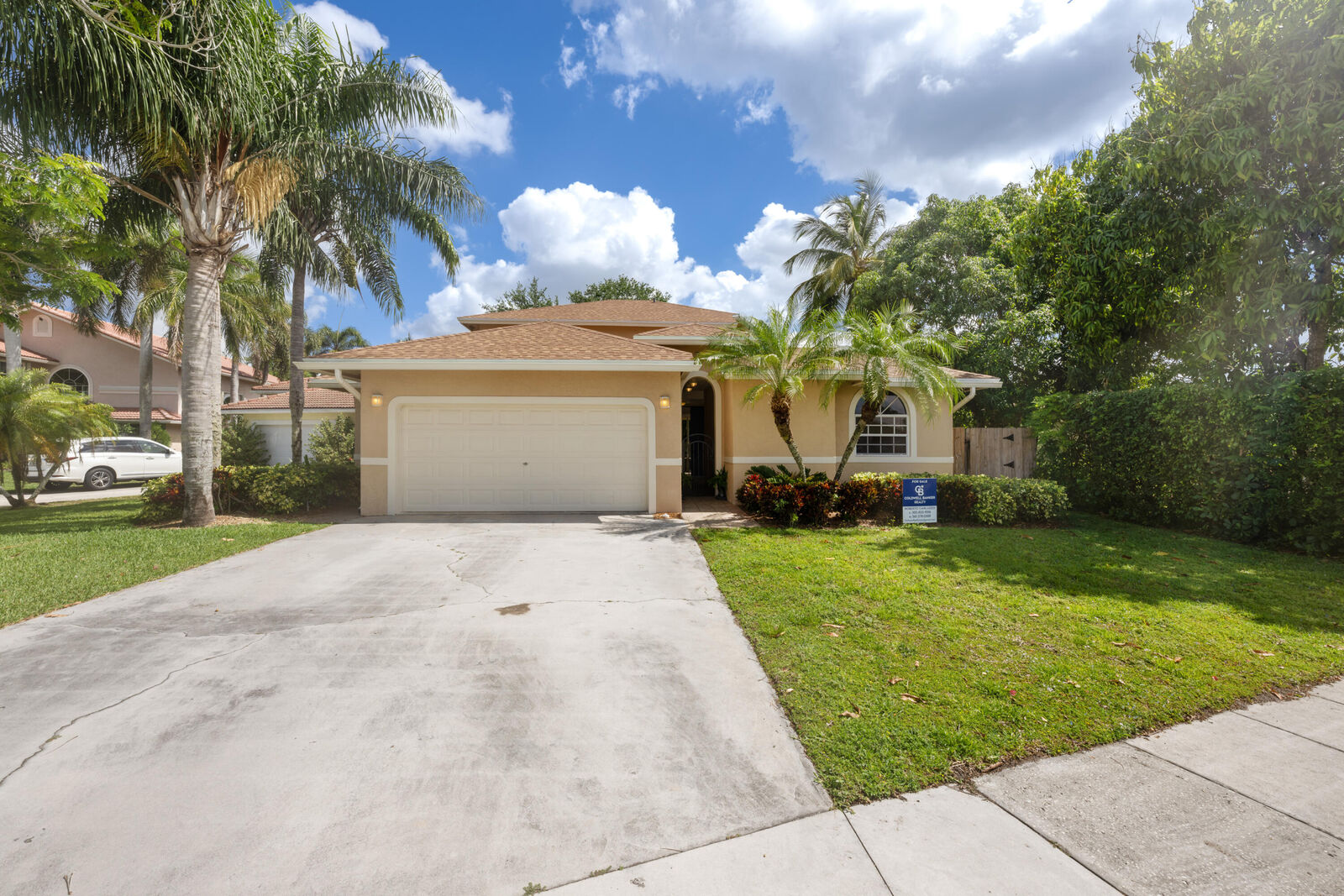 Property Photo: 6416 Bengal Circle FL 33437