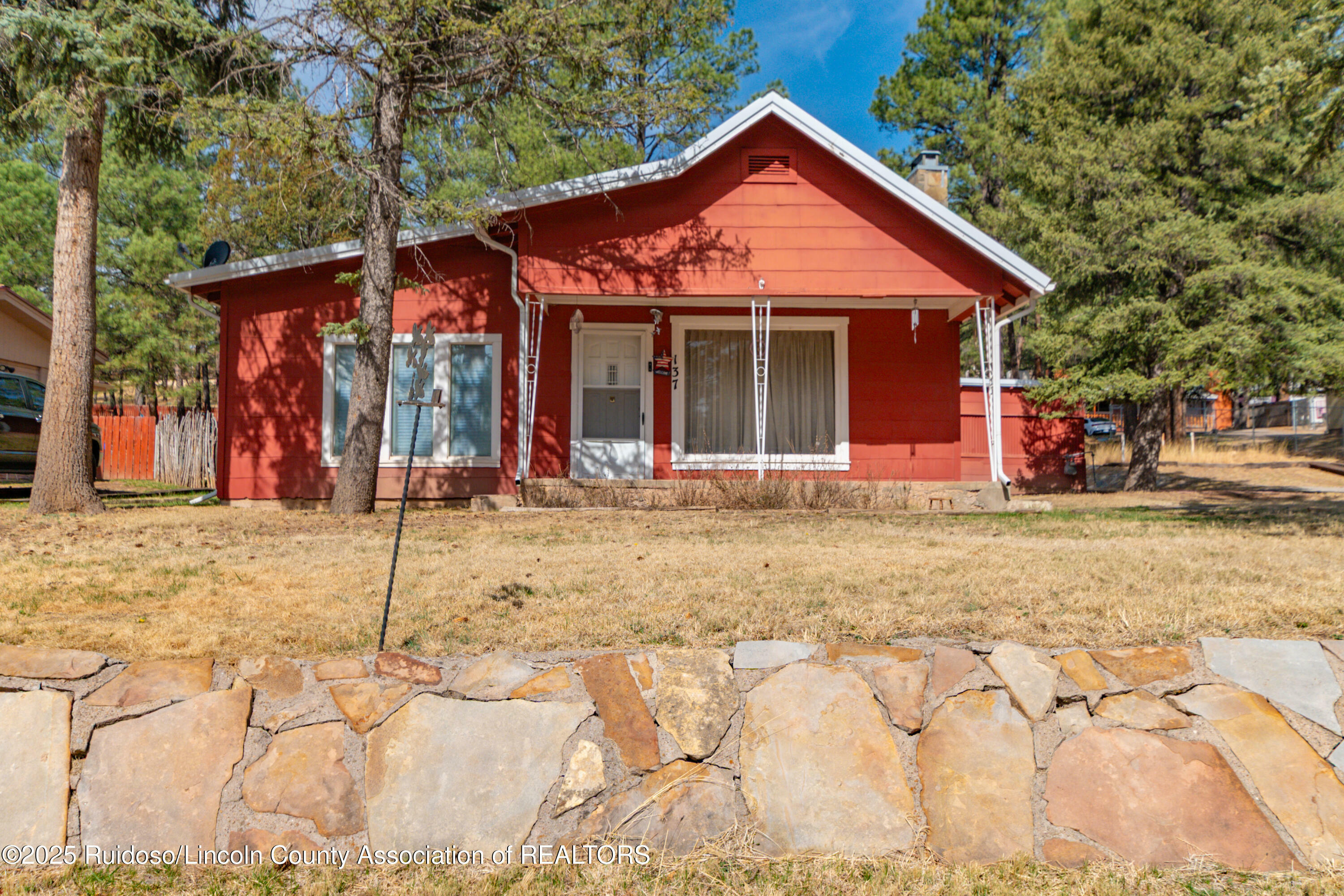 Property Photo: 137 Lower Terrace Drive NM 88345