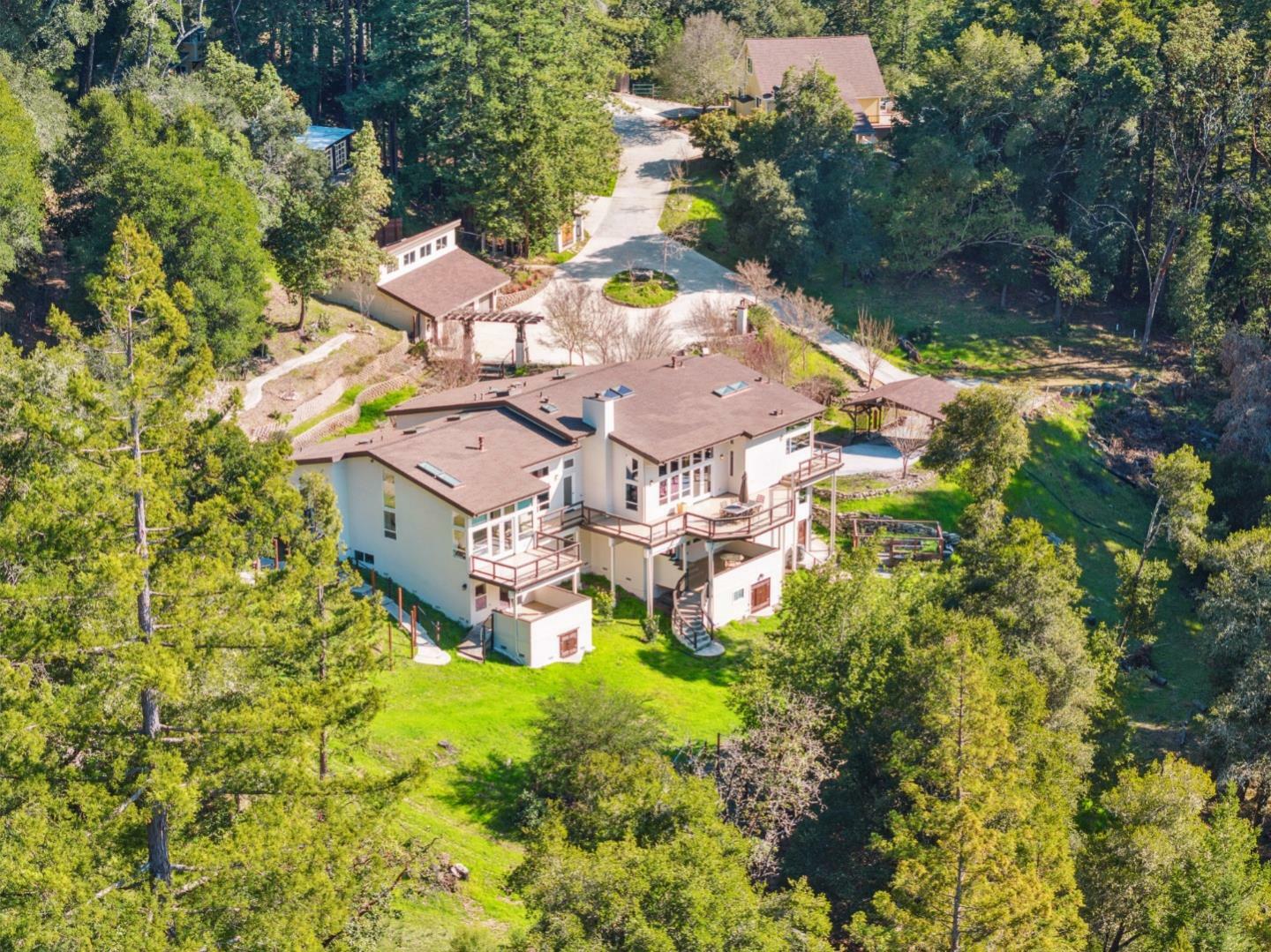 Property Photo: 400 Dorrance Road CA 95006