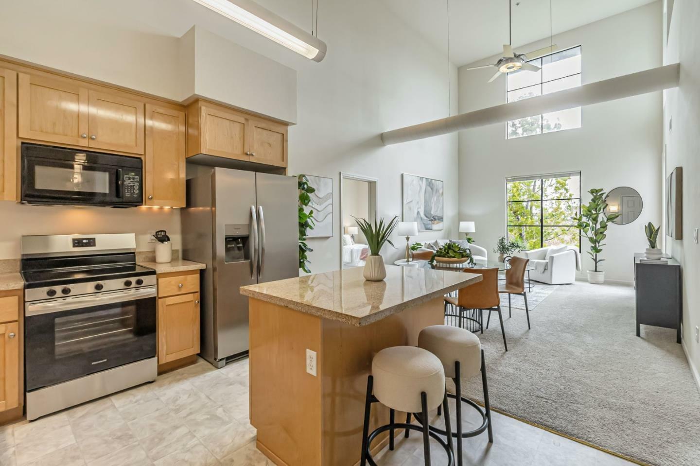 Property Photo: 800 North 8th Street 313 CA 95112