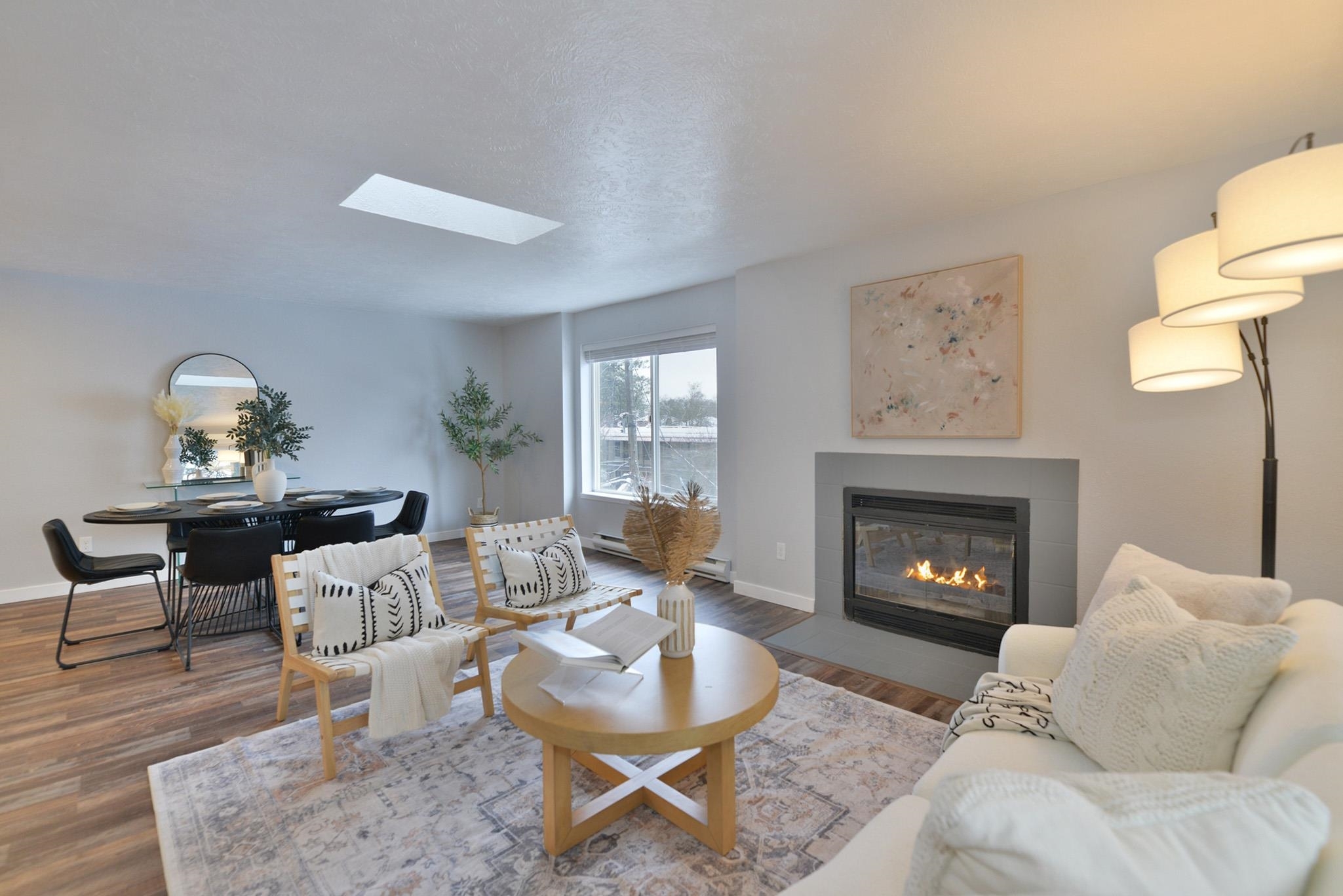 Property Photo: 912 W Lincoln Pl 301 WA 99204