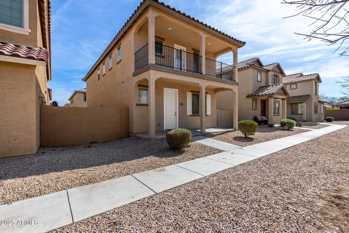 Property Photo:  907 E Agua Fria Lane  AZ 85323 