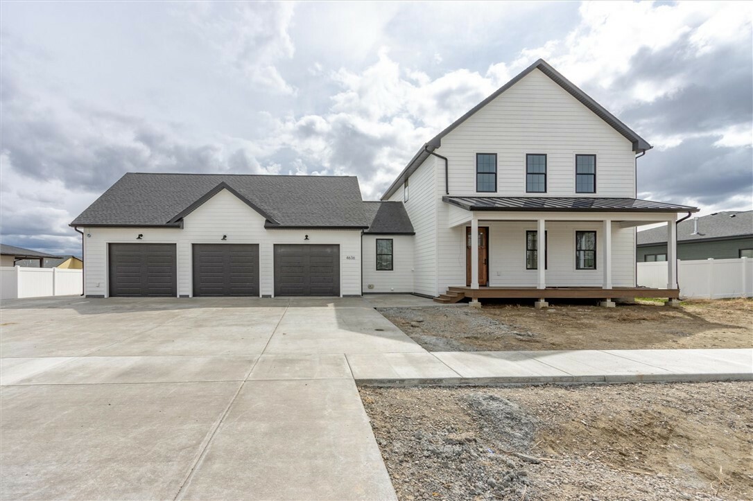 4636 Broadwater Avenue  Billings MT 59106 photo