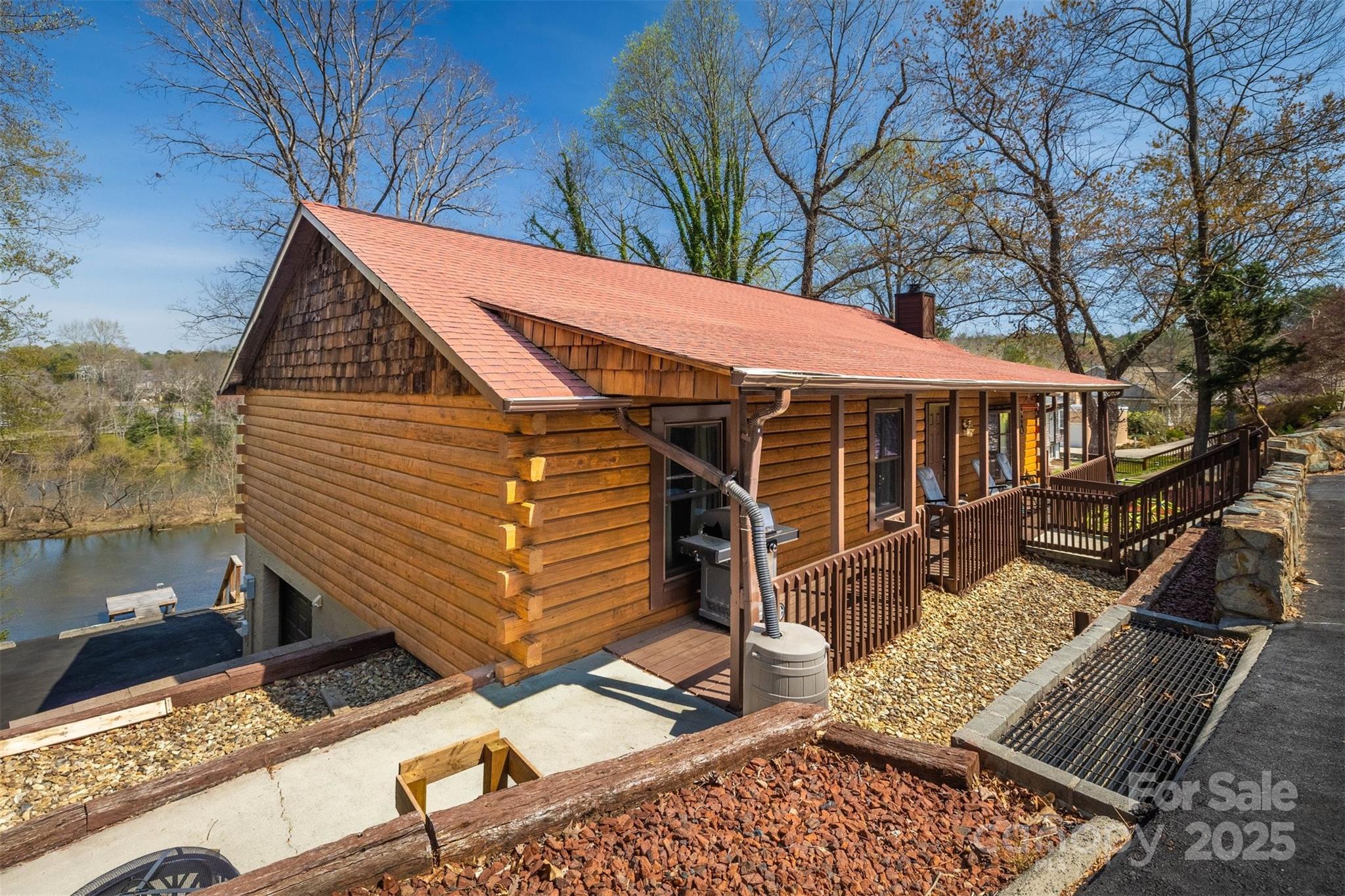 Property Photo: 1964 10th Street Boulevard NW NC 28601