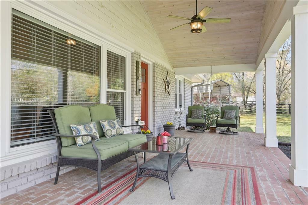 Property Photo: 15425 Thompson Road GA 30004