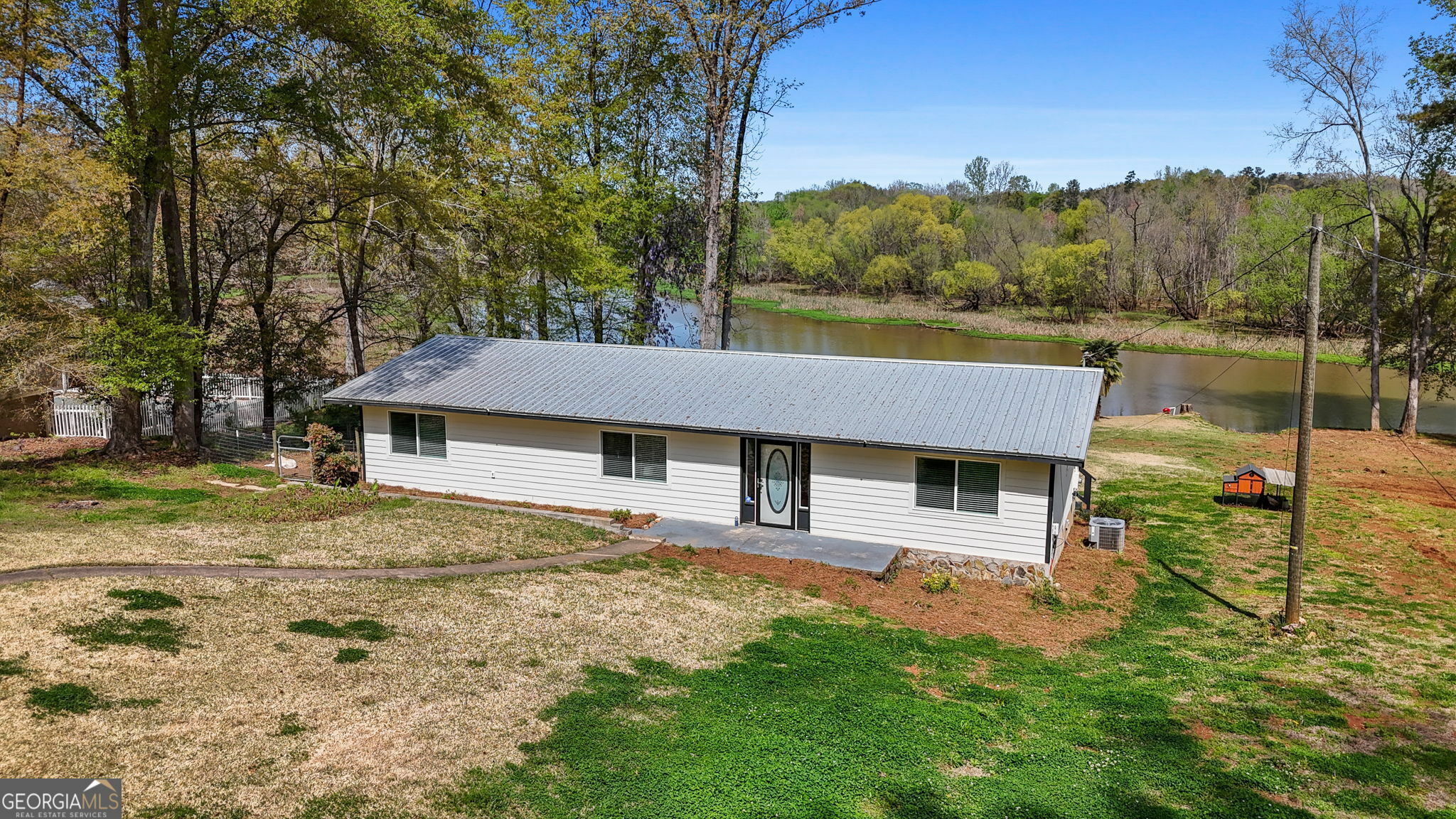 Property Photo: 532 Henry Higgins Road GA 30233