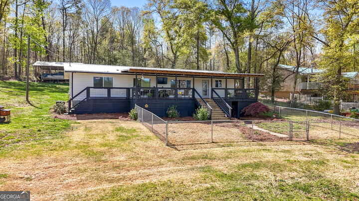 532 Henry Higgins Road  Jackson GA 30233 photo