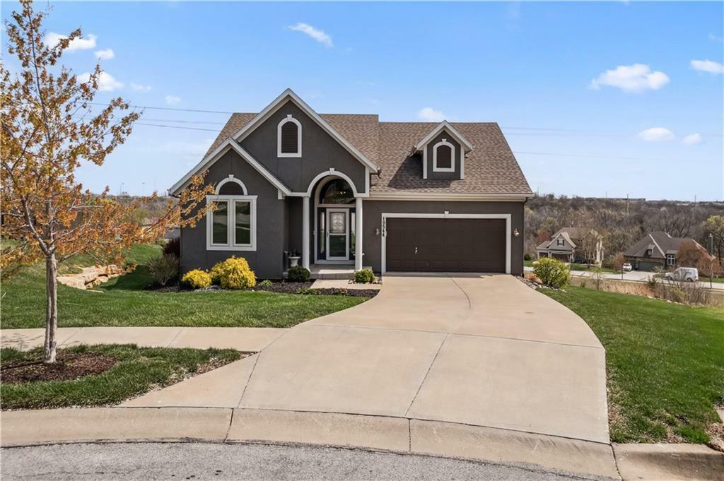 Property Photo: 19544 W 106th Terrace KS 66061