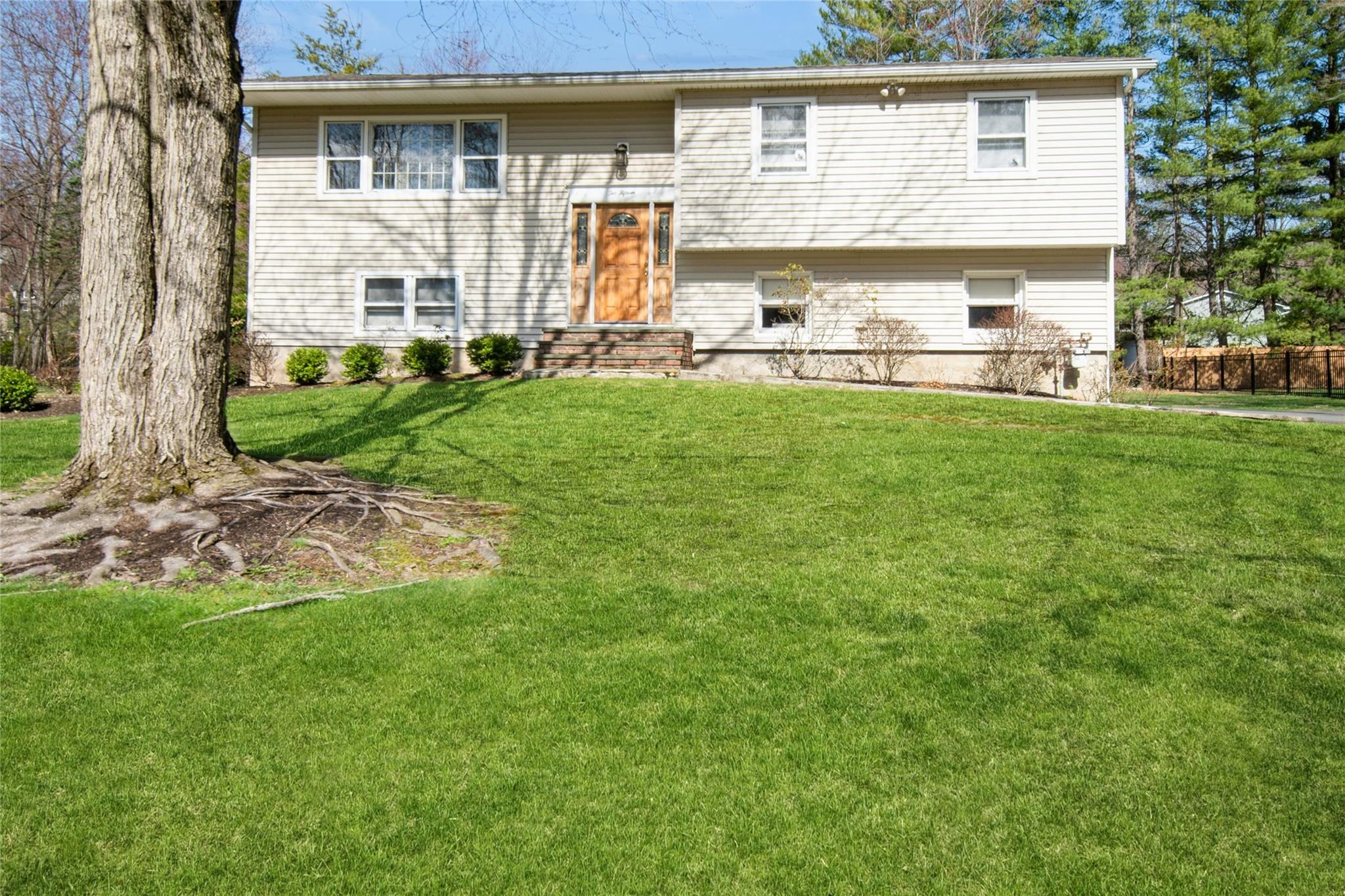 215 Long Clove Road  New City NY 10956 photo
