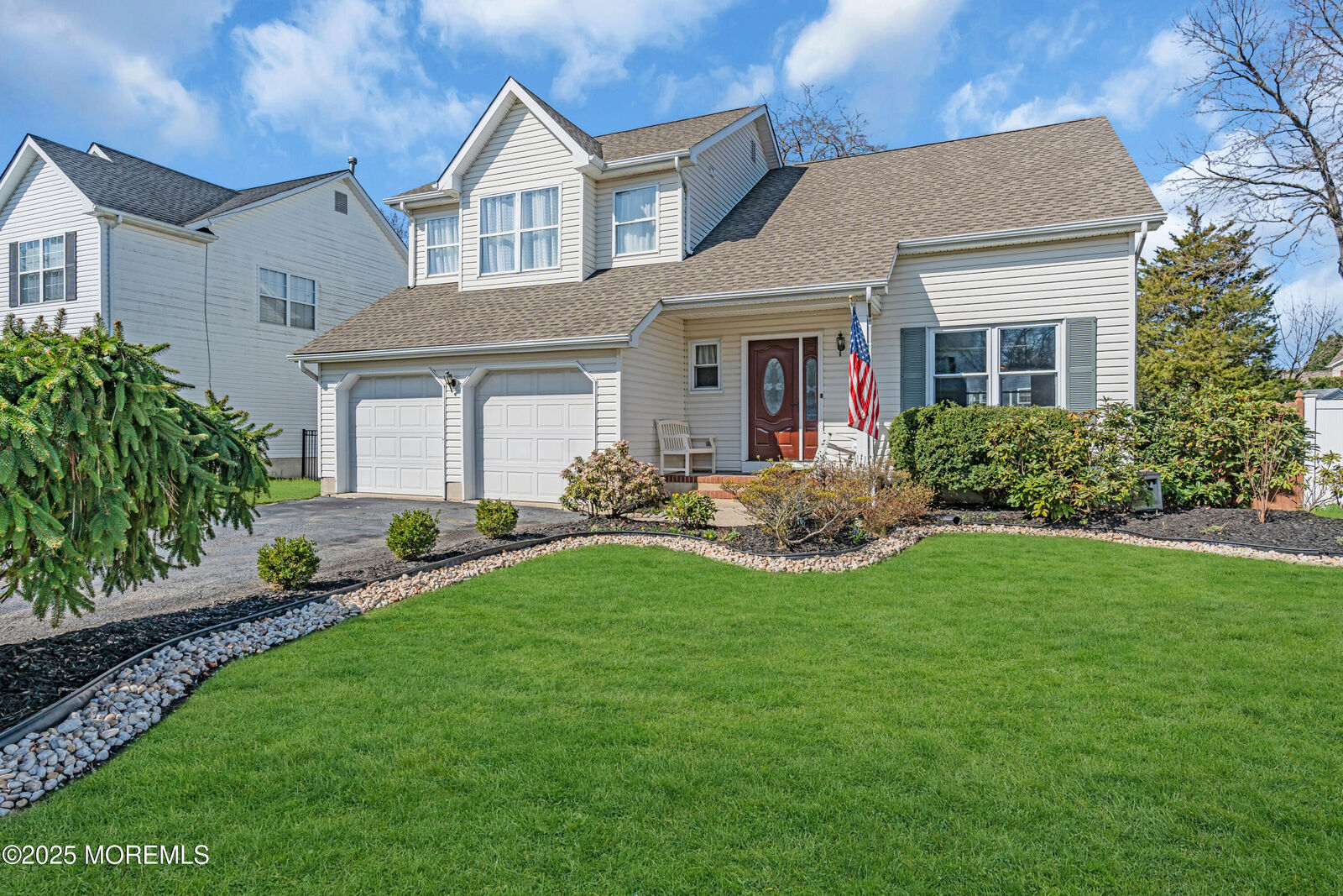 Property Photo:  16 Higgins Court  NJ 07731 