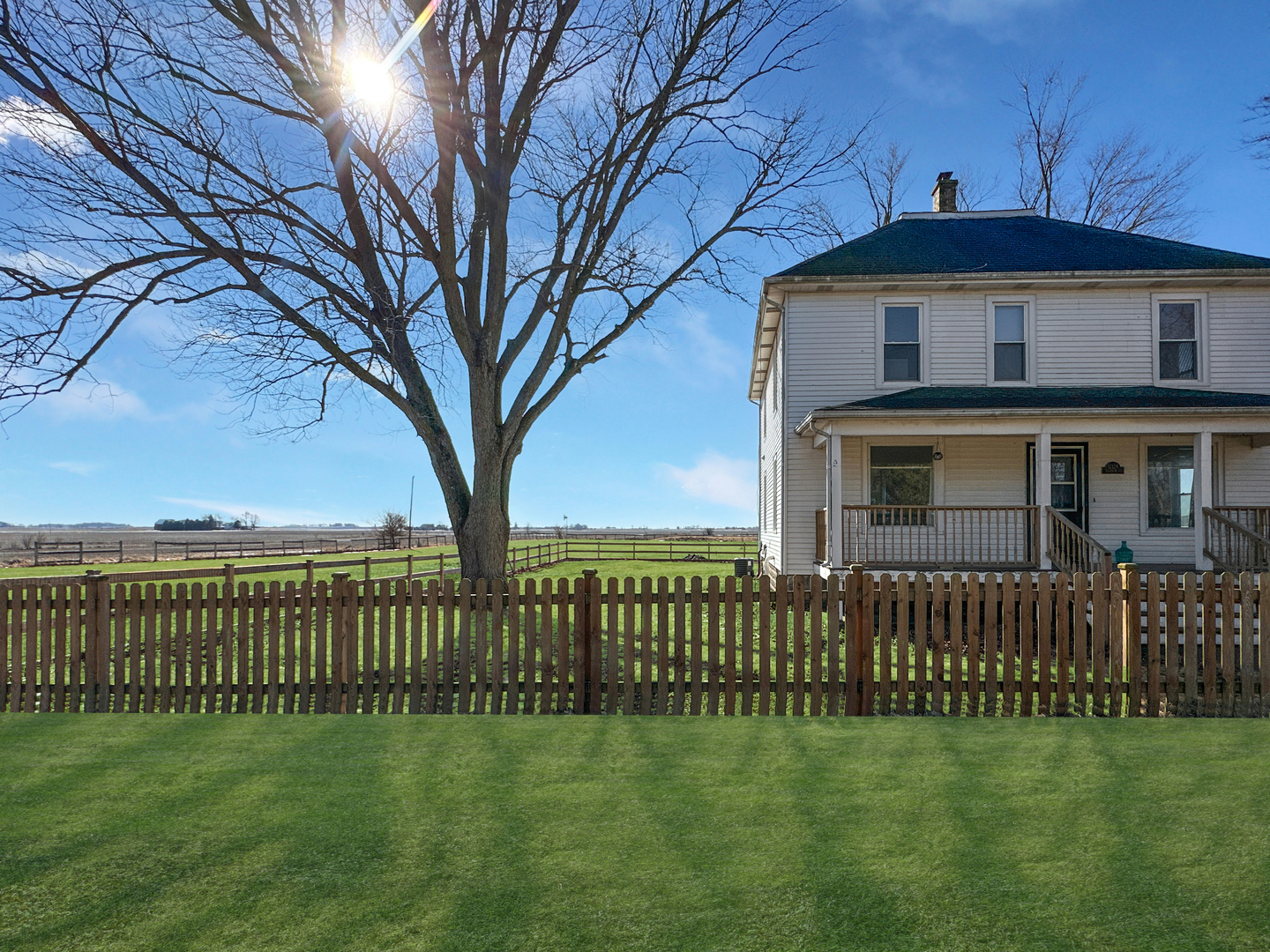 Property Photo: 17128 Lukens Road IL 60178