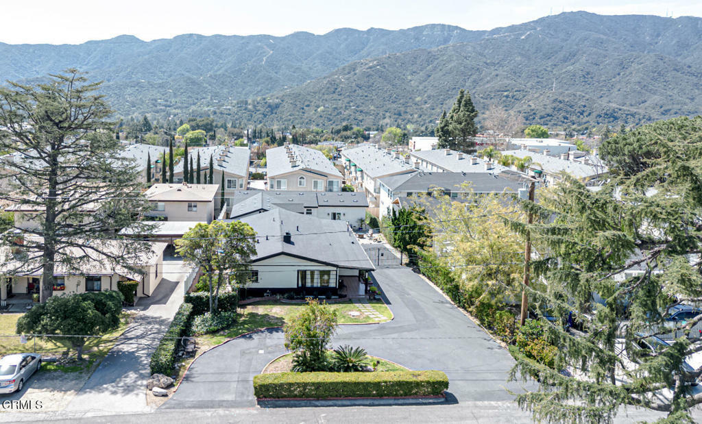 Property Photo: 2920 Fairmount Avenue CA 91214