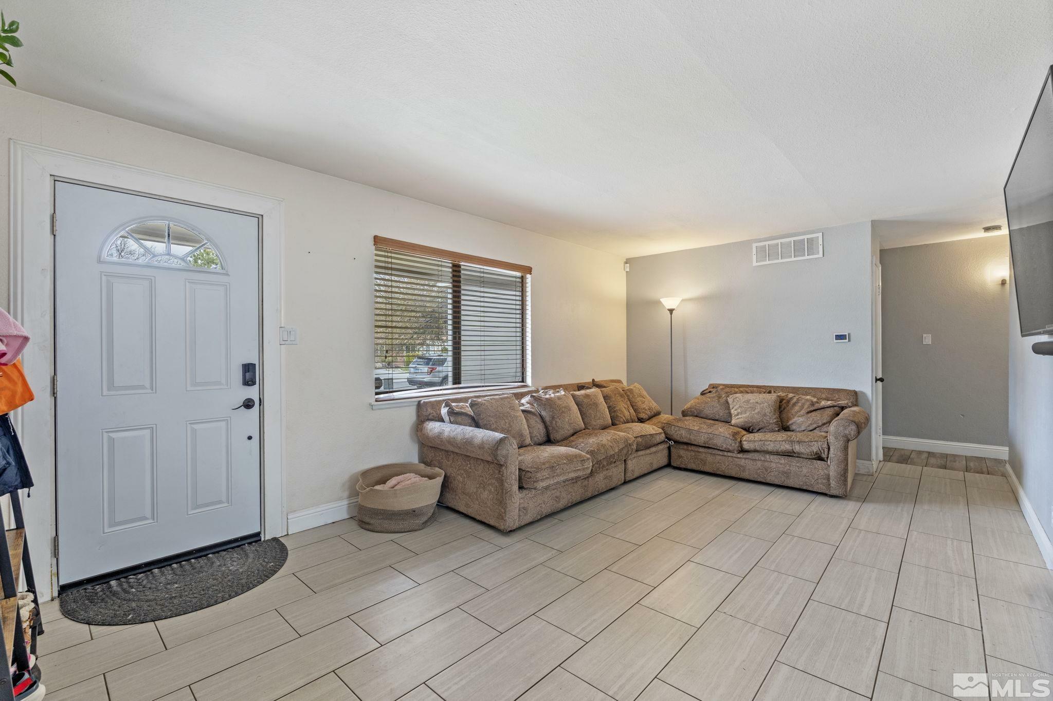 Property Photo: 11 E P Street NV 89431