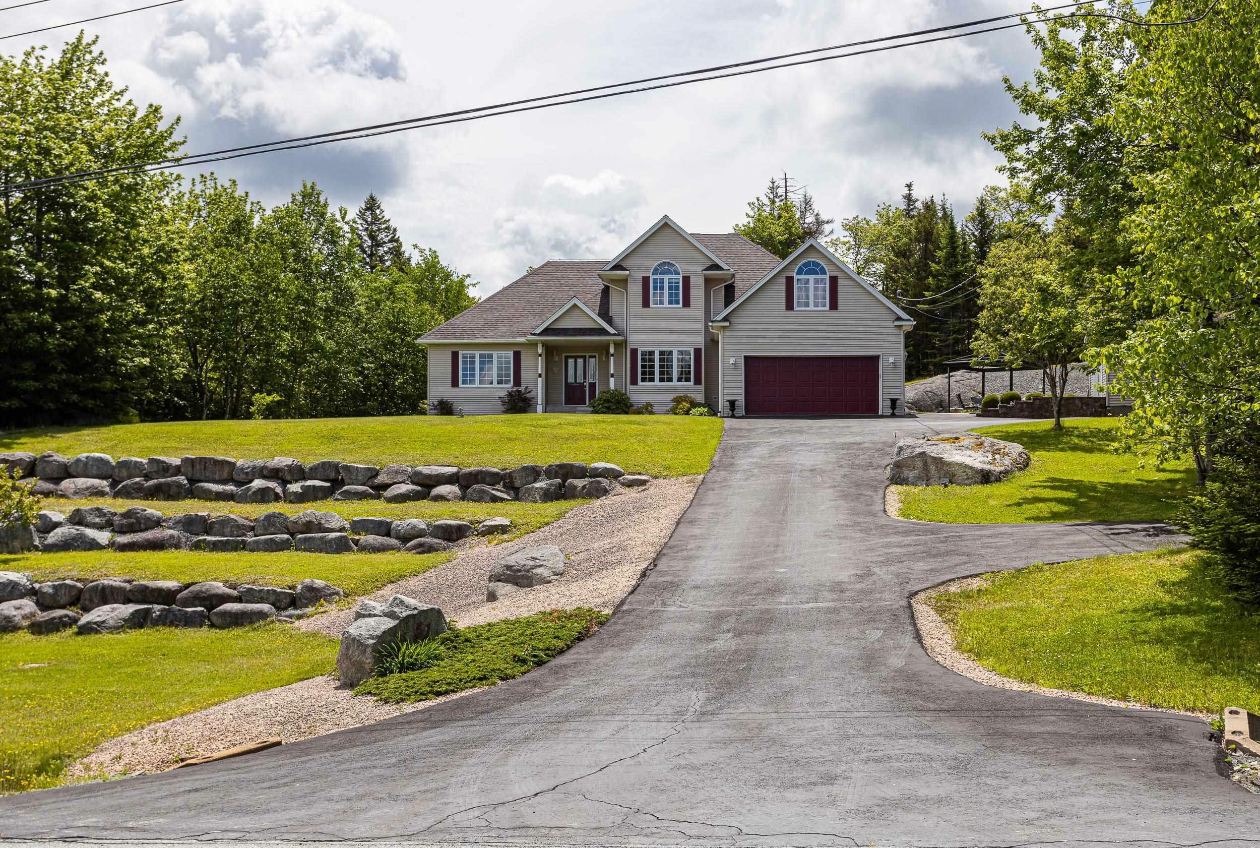 Property Photo: 51 Parklyn Court Westwood Hills NS B3Z 1M5