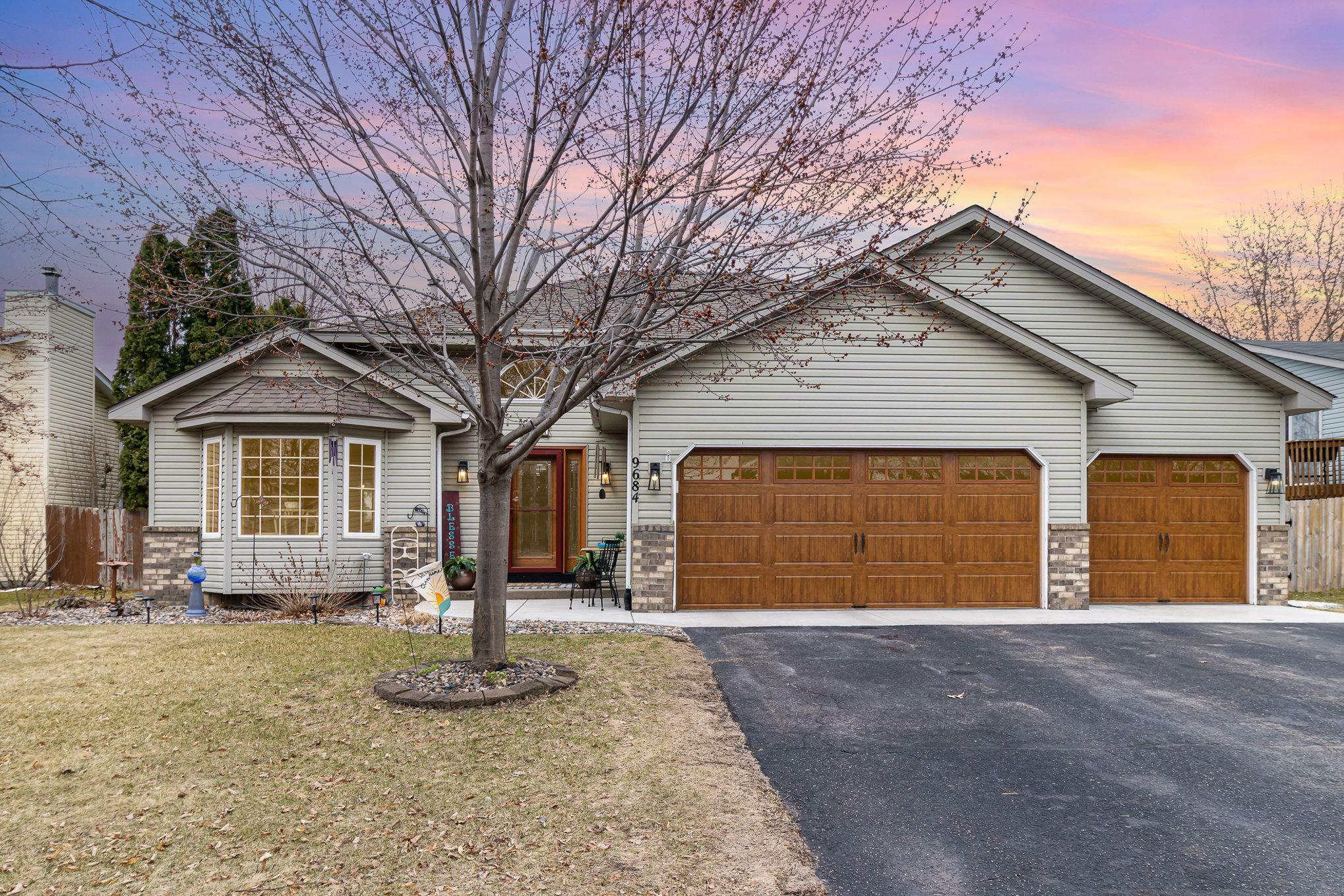 9684 Hames Avenue S  Cottage Grove MN 55016 photo