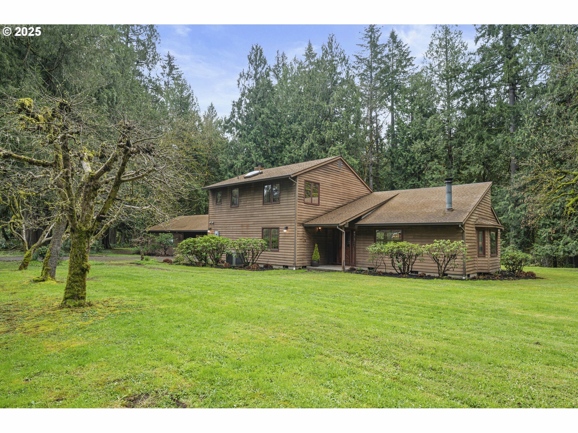 Property Photo: 15735 S Gerber Rd OR 97045