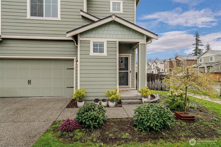 Property Photo:  12129  315th Avenue SE  WA 98294