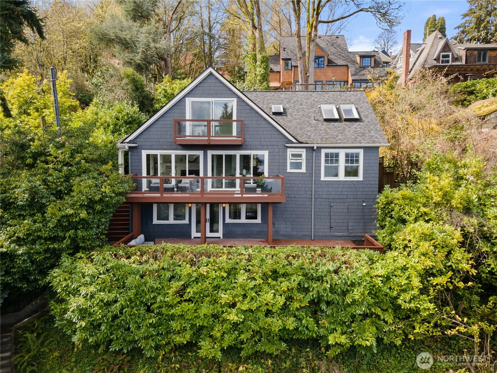 Property Photo: 603 38th Avenue WA 98122
