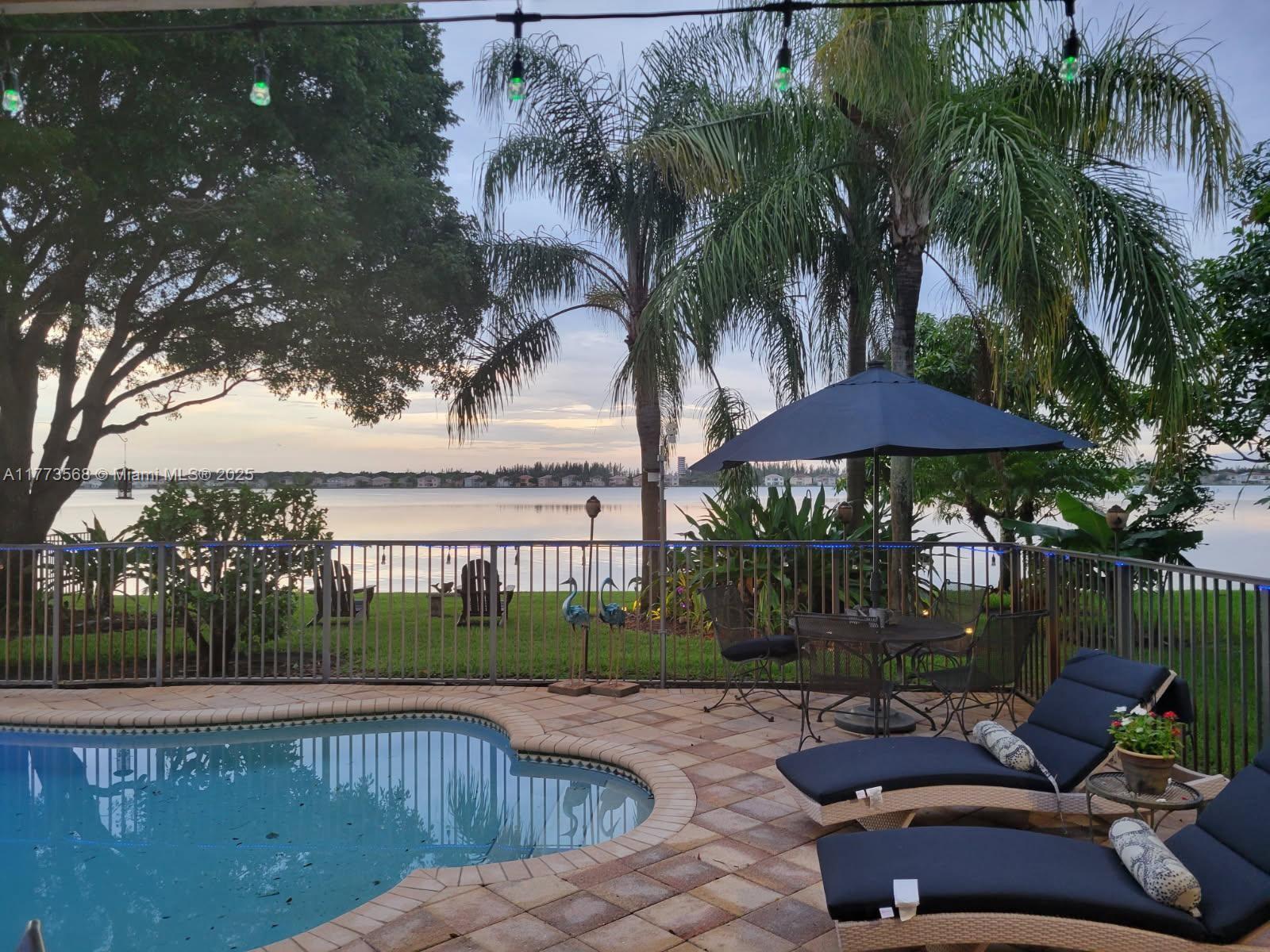 Property Photo: 17794 SW 47th St FL 33029