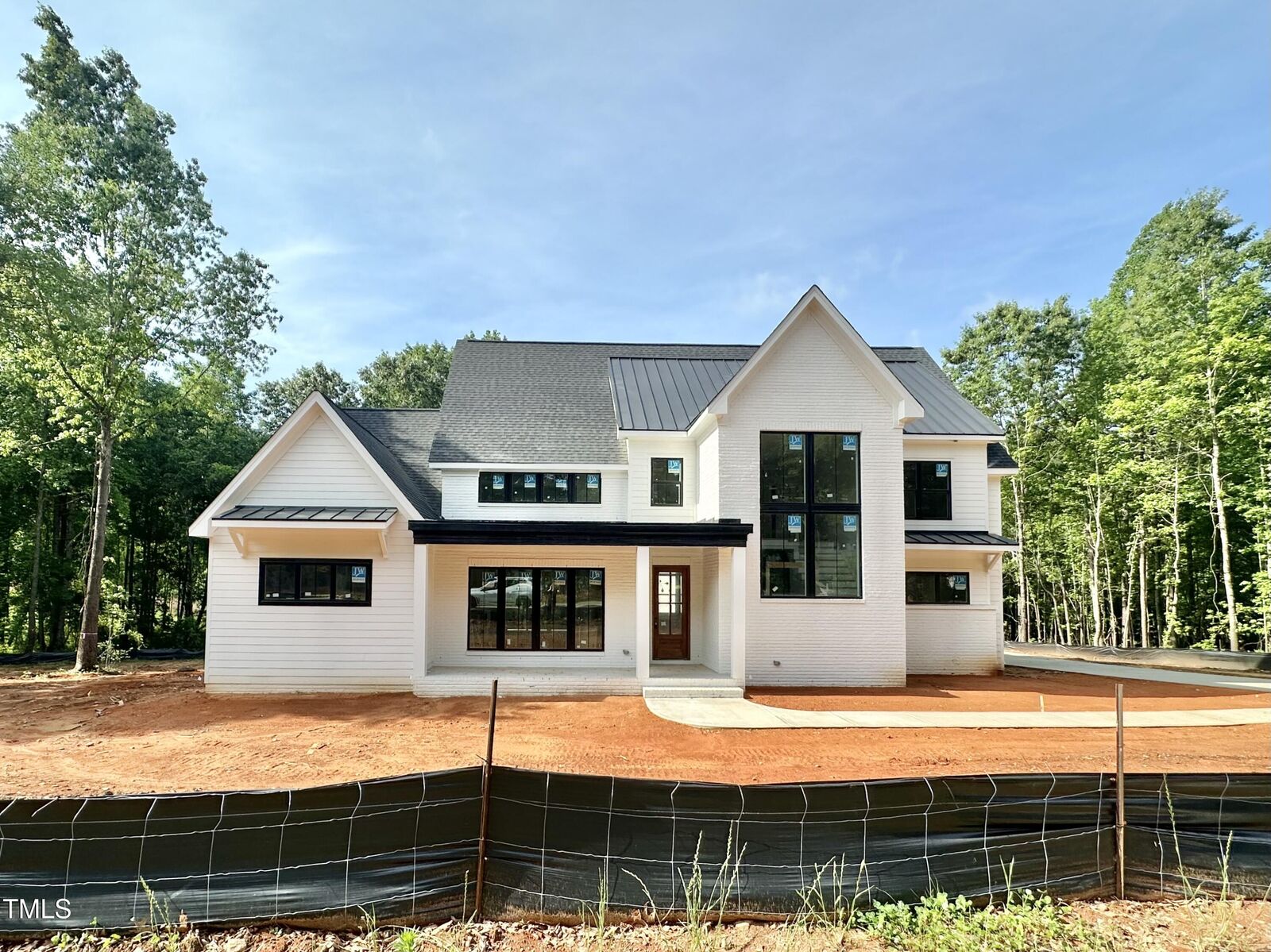Property Photo: 1309 Sanctuary Pond Drive NC 27603